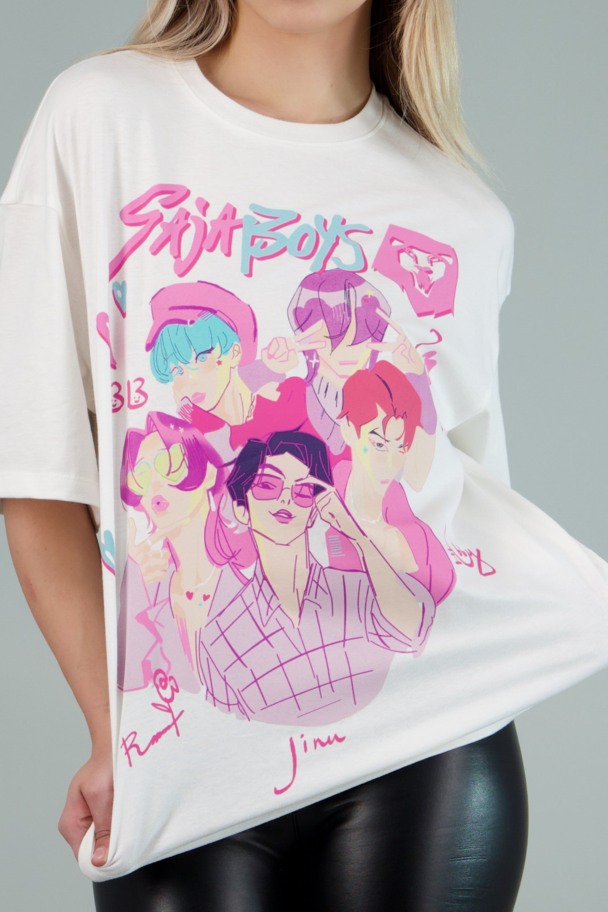 Playera over Saja Boys BLANCO