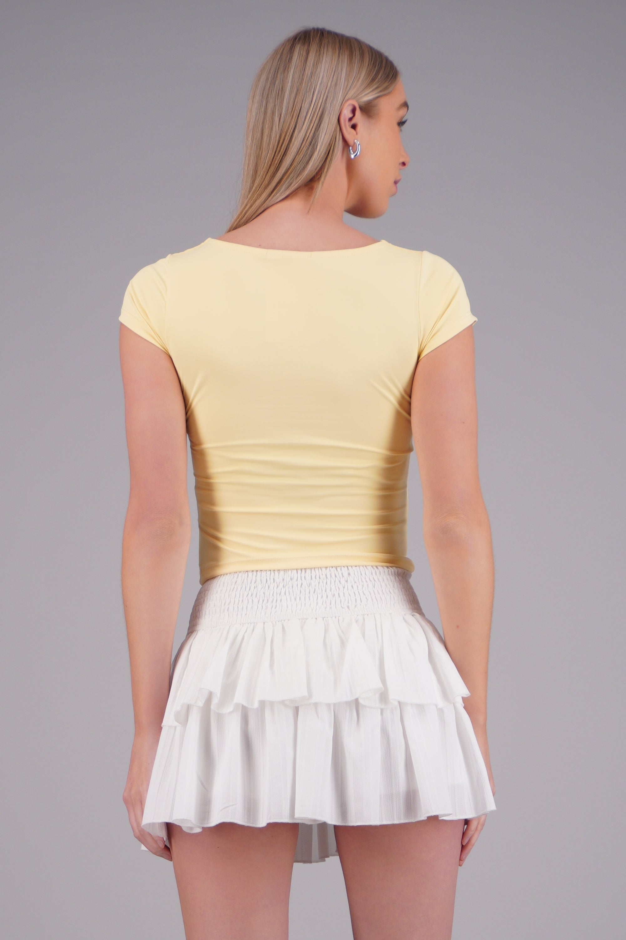 Top escote cuadrado con manga corta AMARILLO