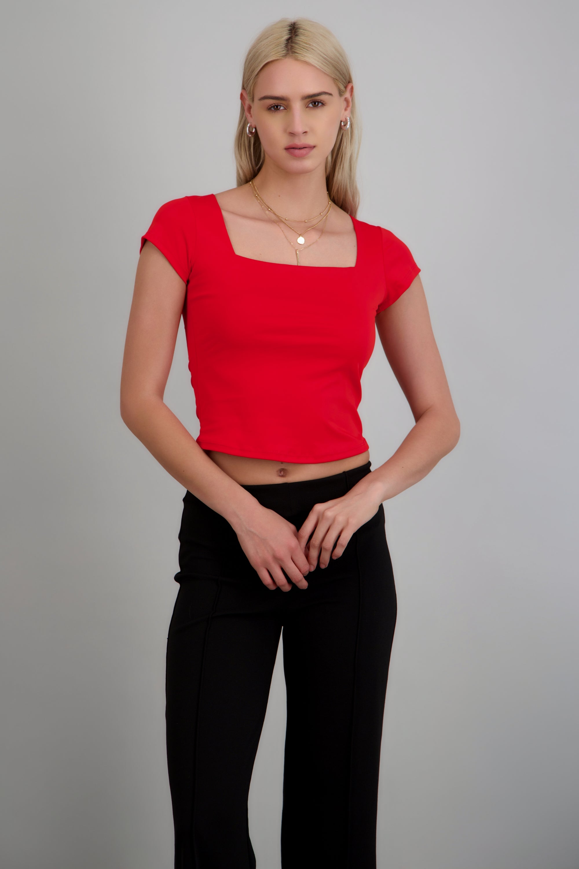 Top escote cuadrado con manga corta ROJO QUEMADO