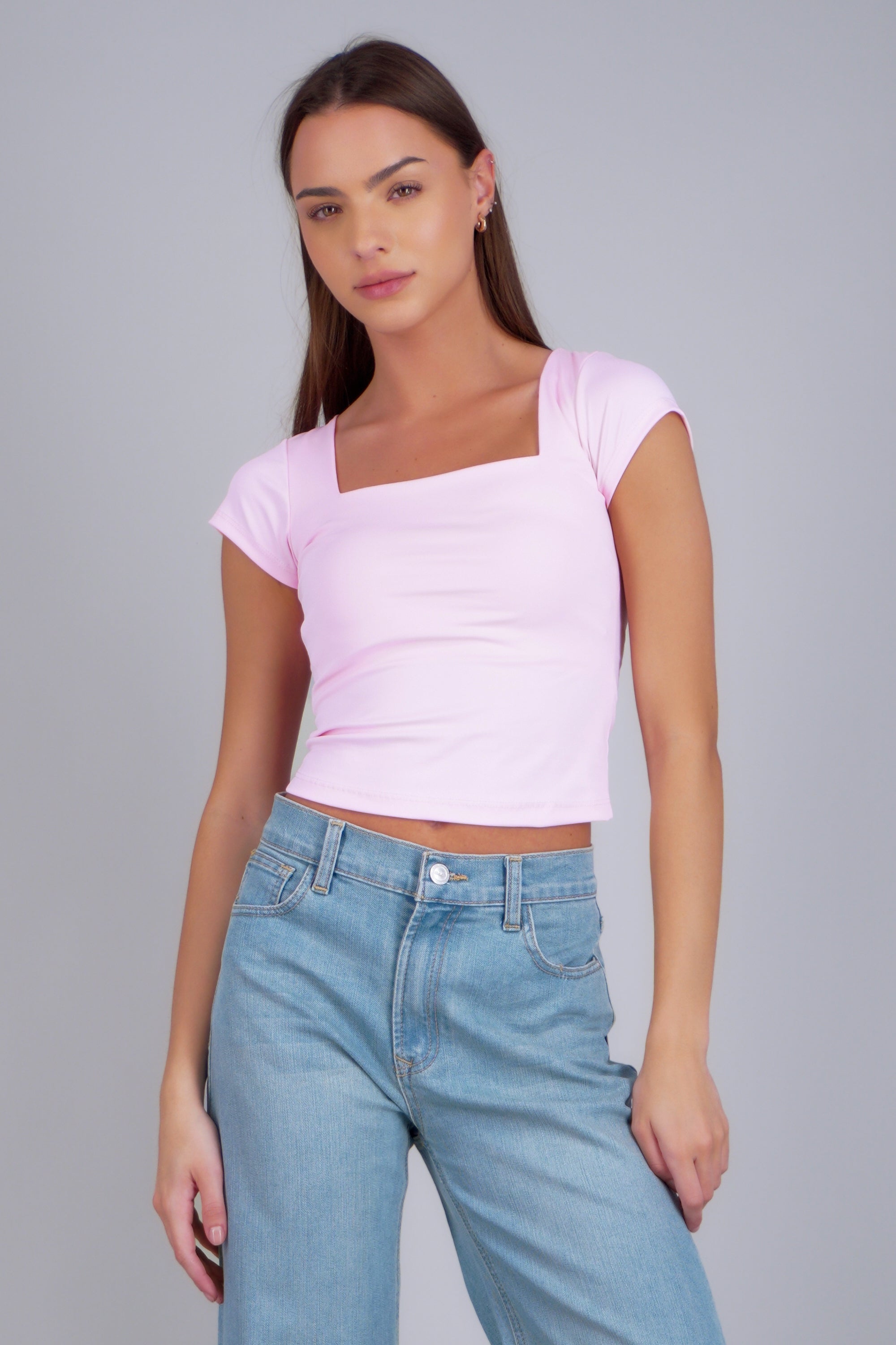 Top escote cuadrado con manga corta BLUSH