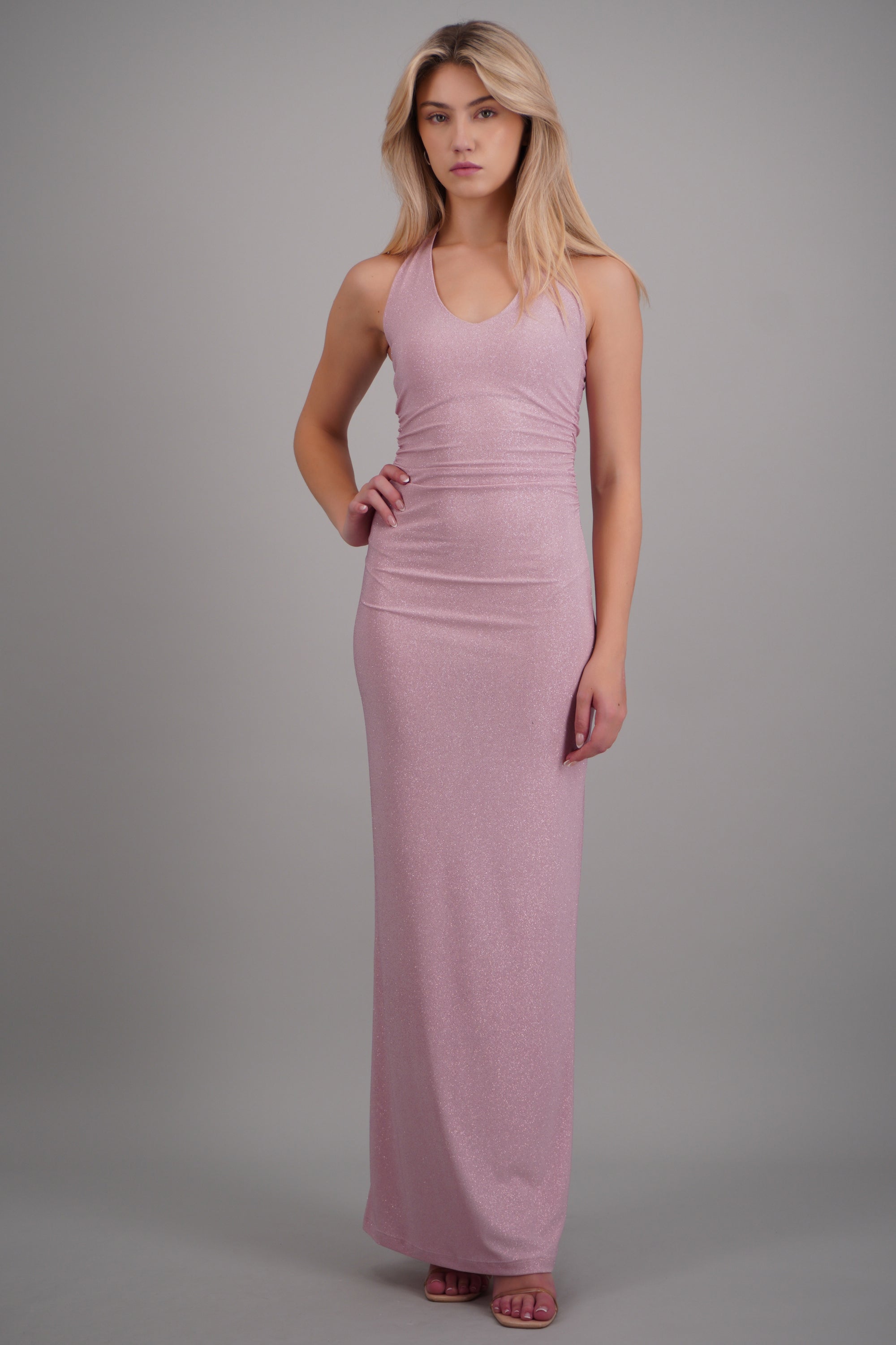 Vestido maxi halter detalle plisado MALVA