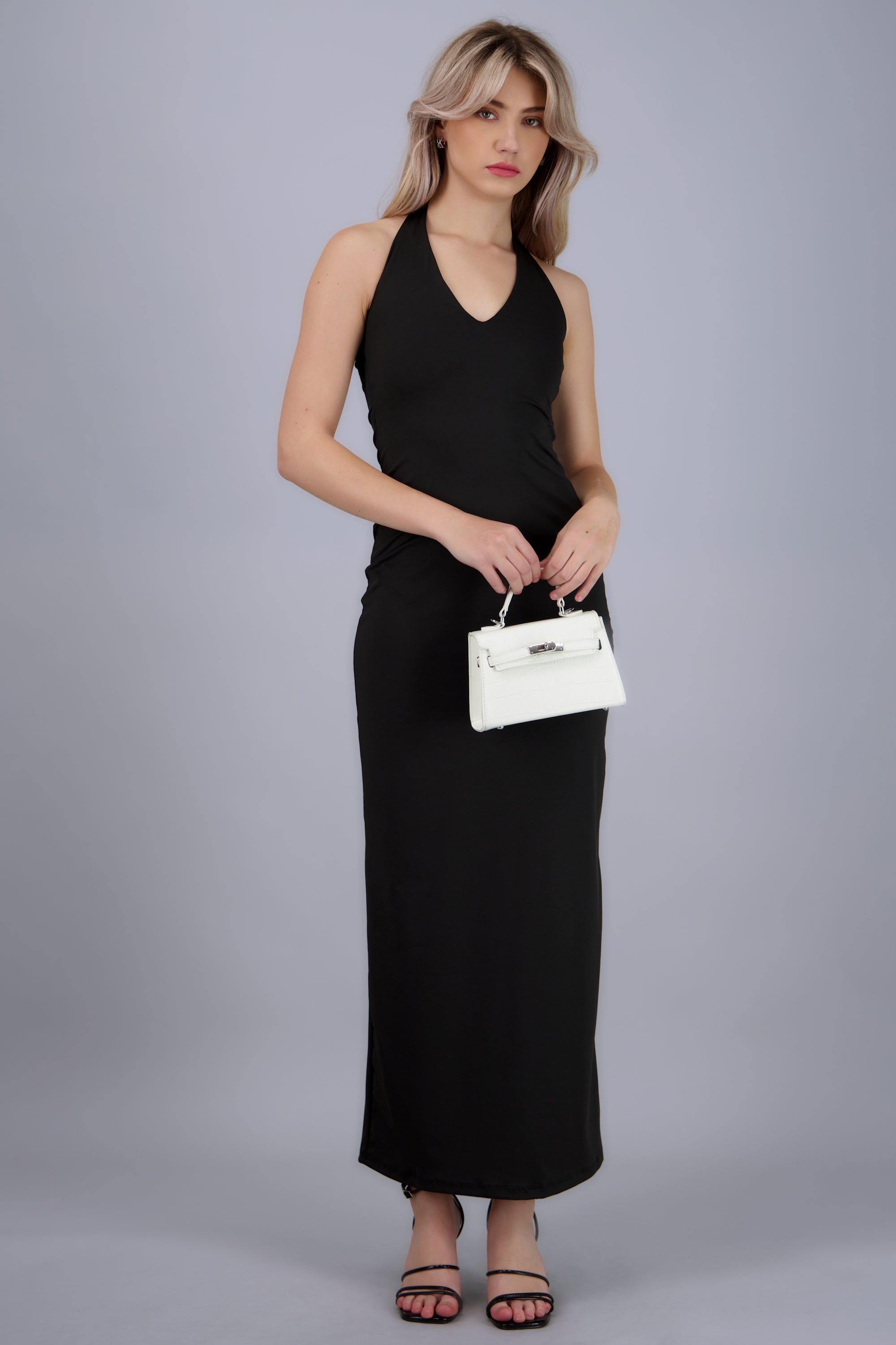 Vestido maxi halter liso NEGRO