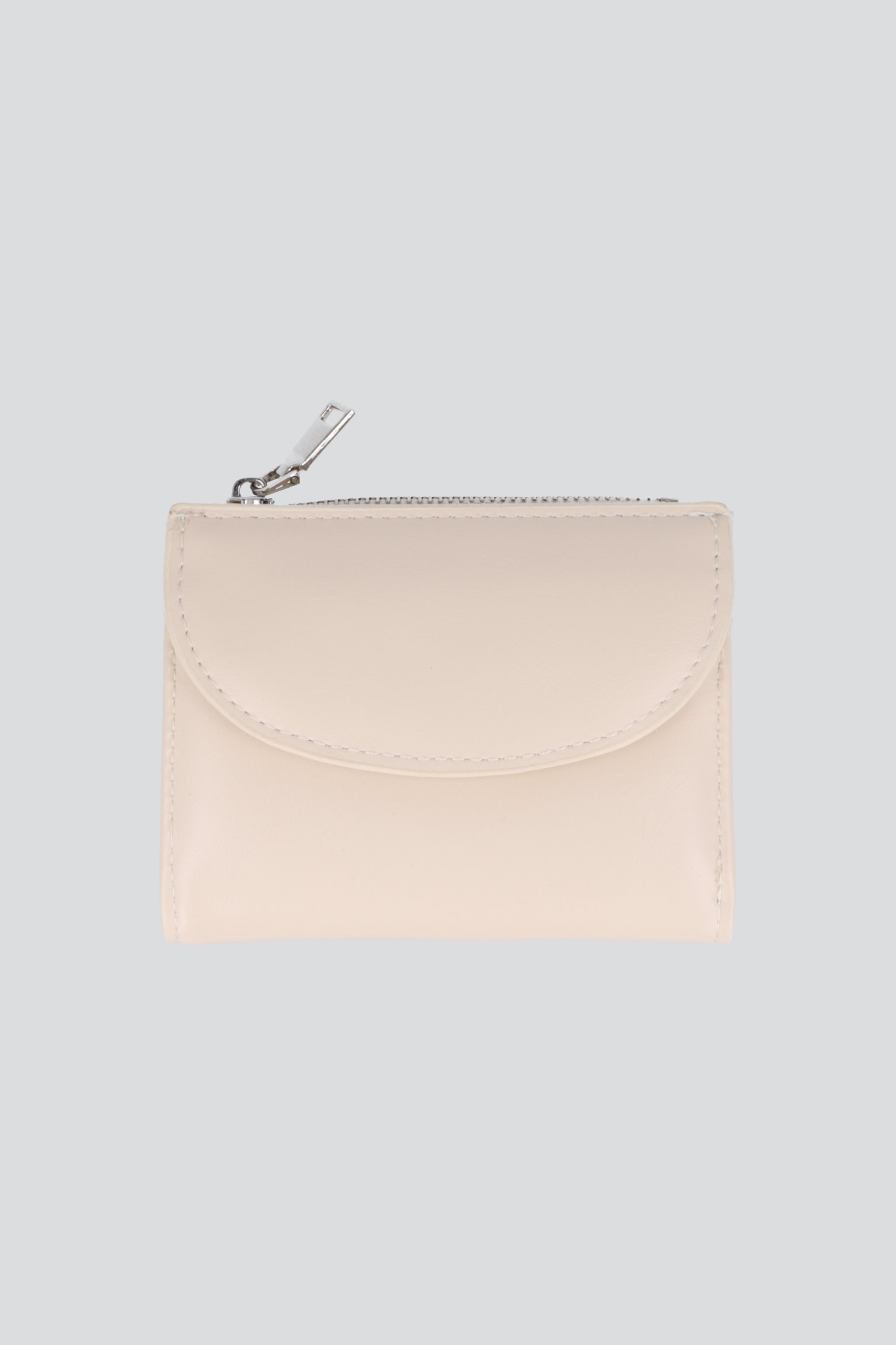 Cartera tapa media luna