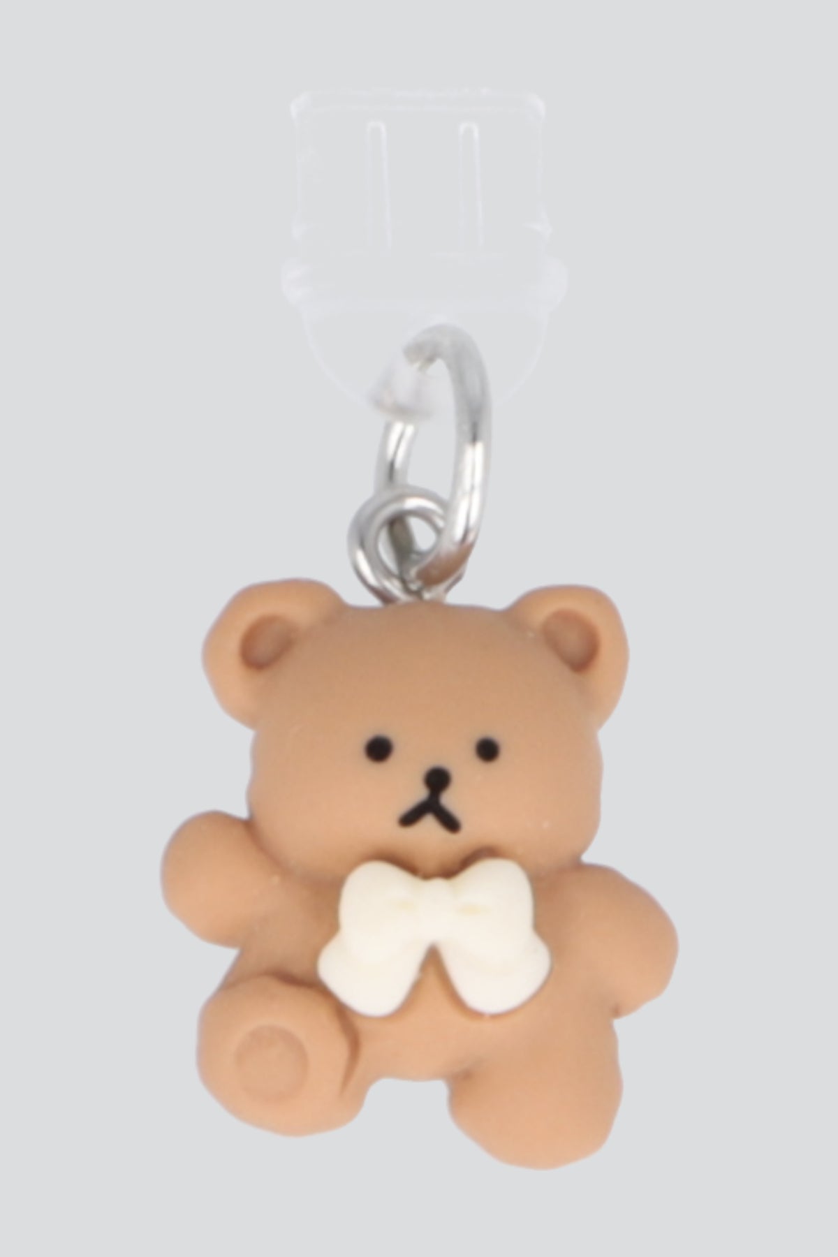 Cel charm oso moño tipo c CAFE