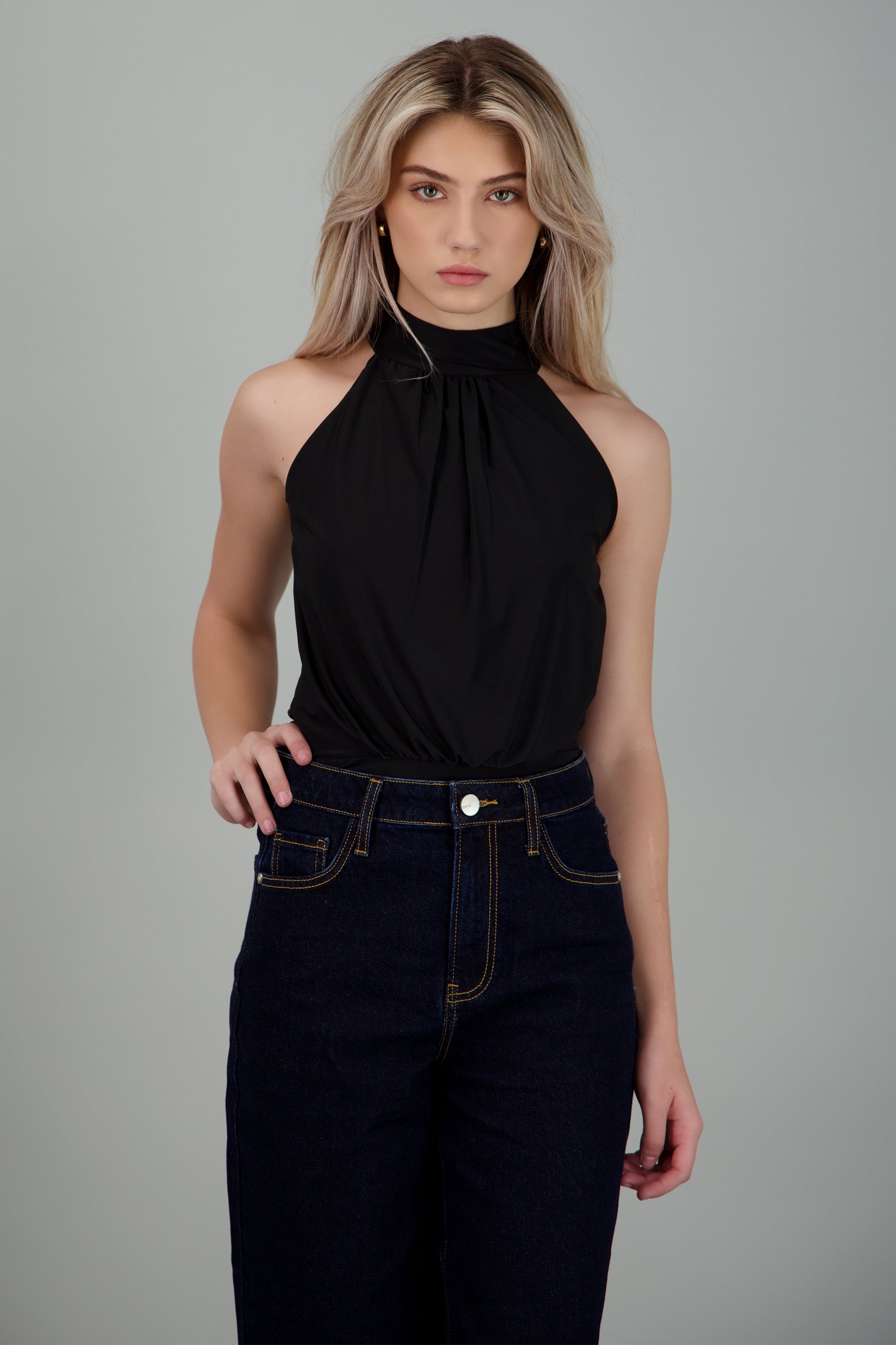 Body halter drapeado NEGRO