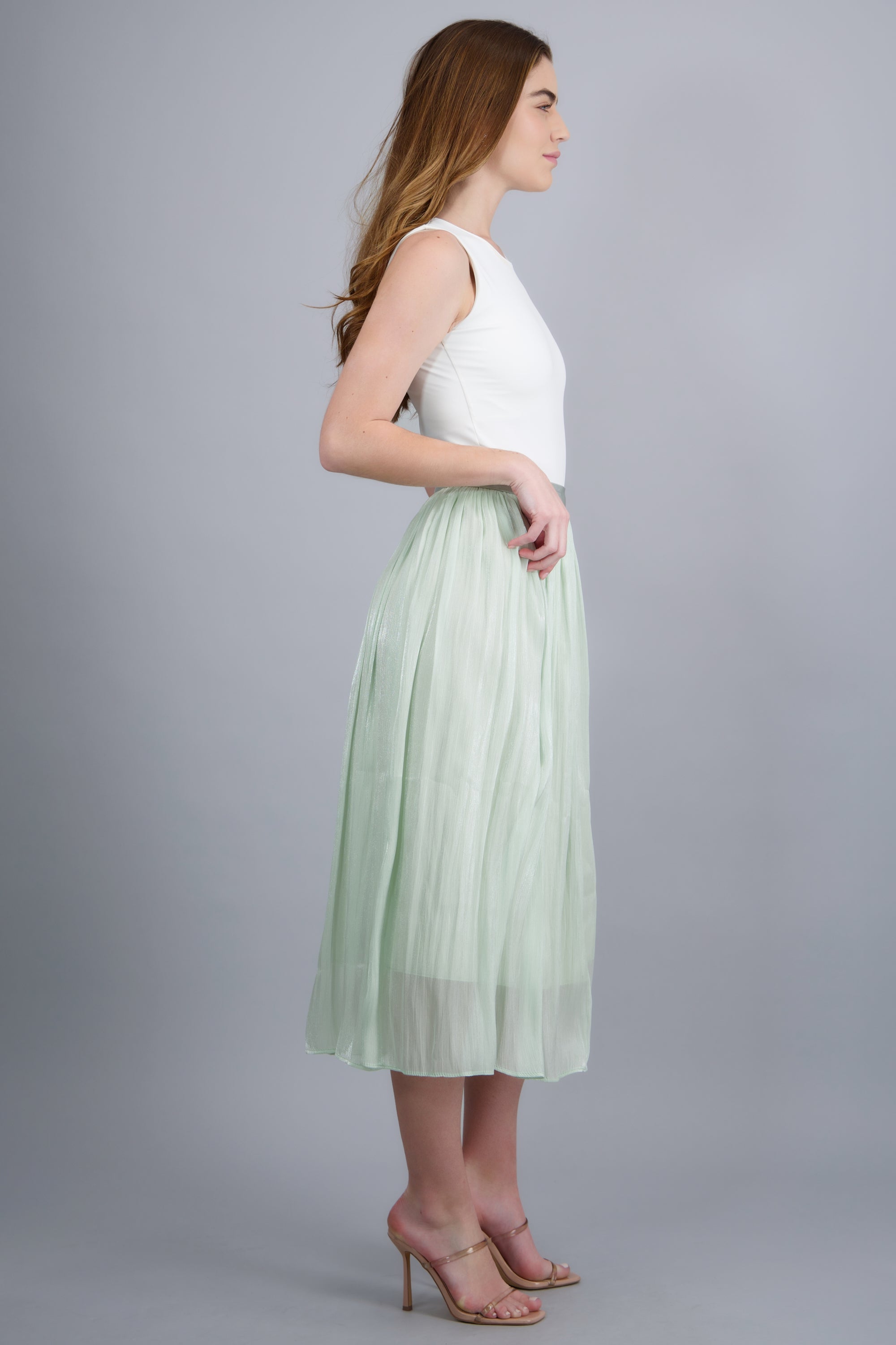 Falda midi plisada iridiscente MENTA