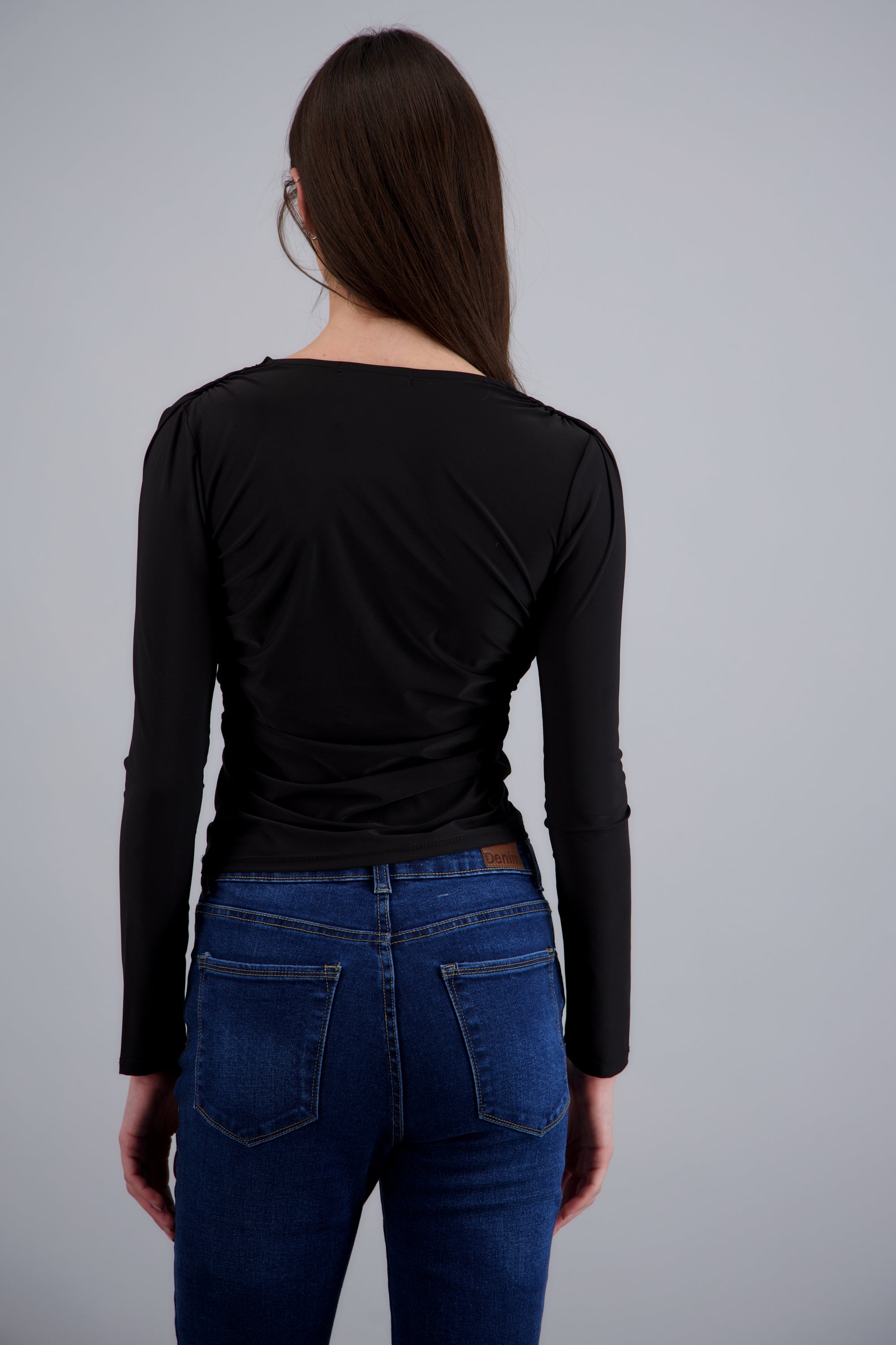 Blusa cuello drapeado manga larga NEGRO