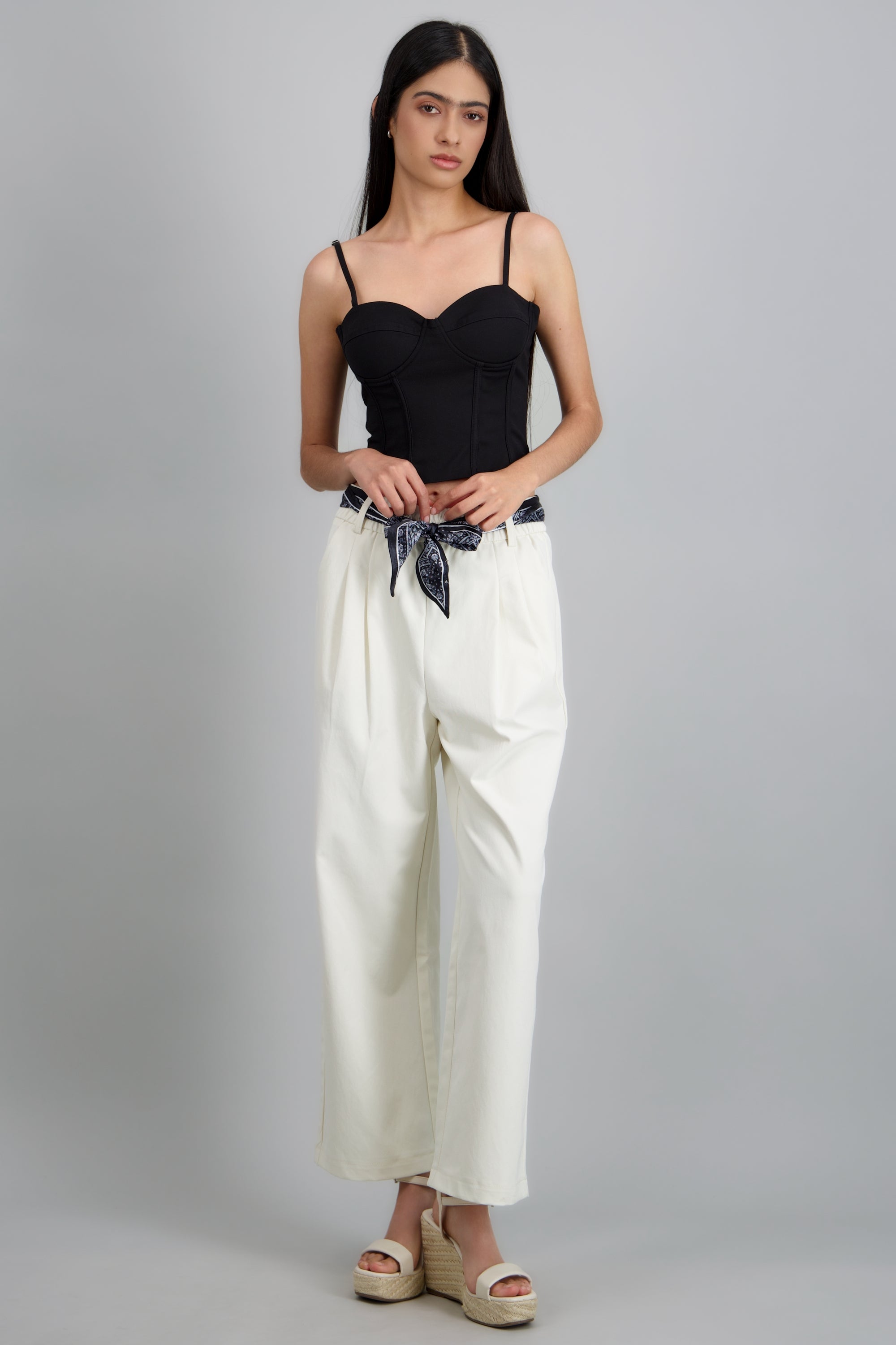 Pantalón wide leg con paliacate HUESO