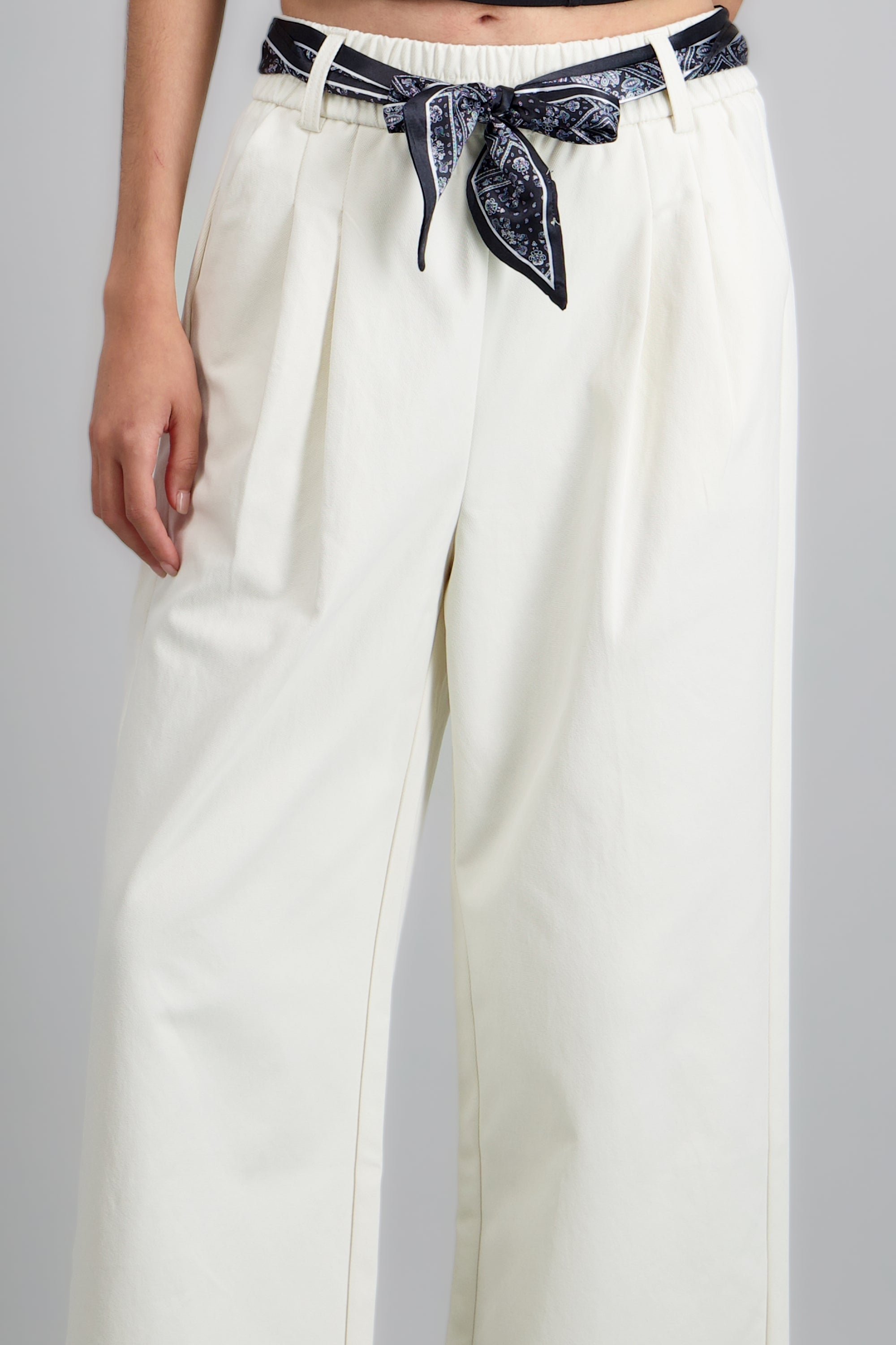 Pantalón wide leg con paliacate HUESO