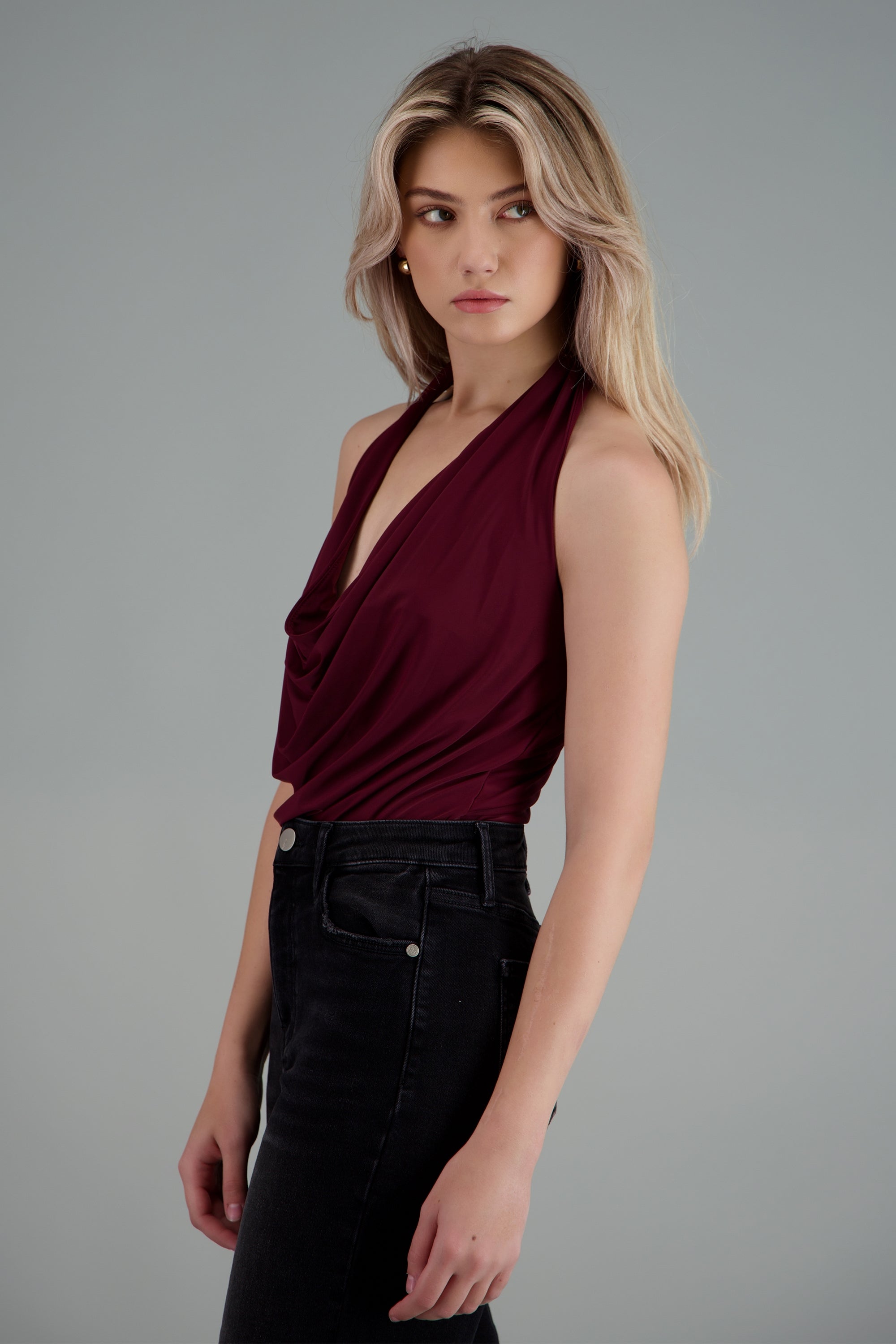 Top cuello cascada halter VINO