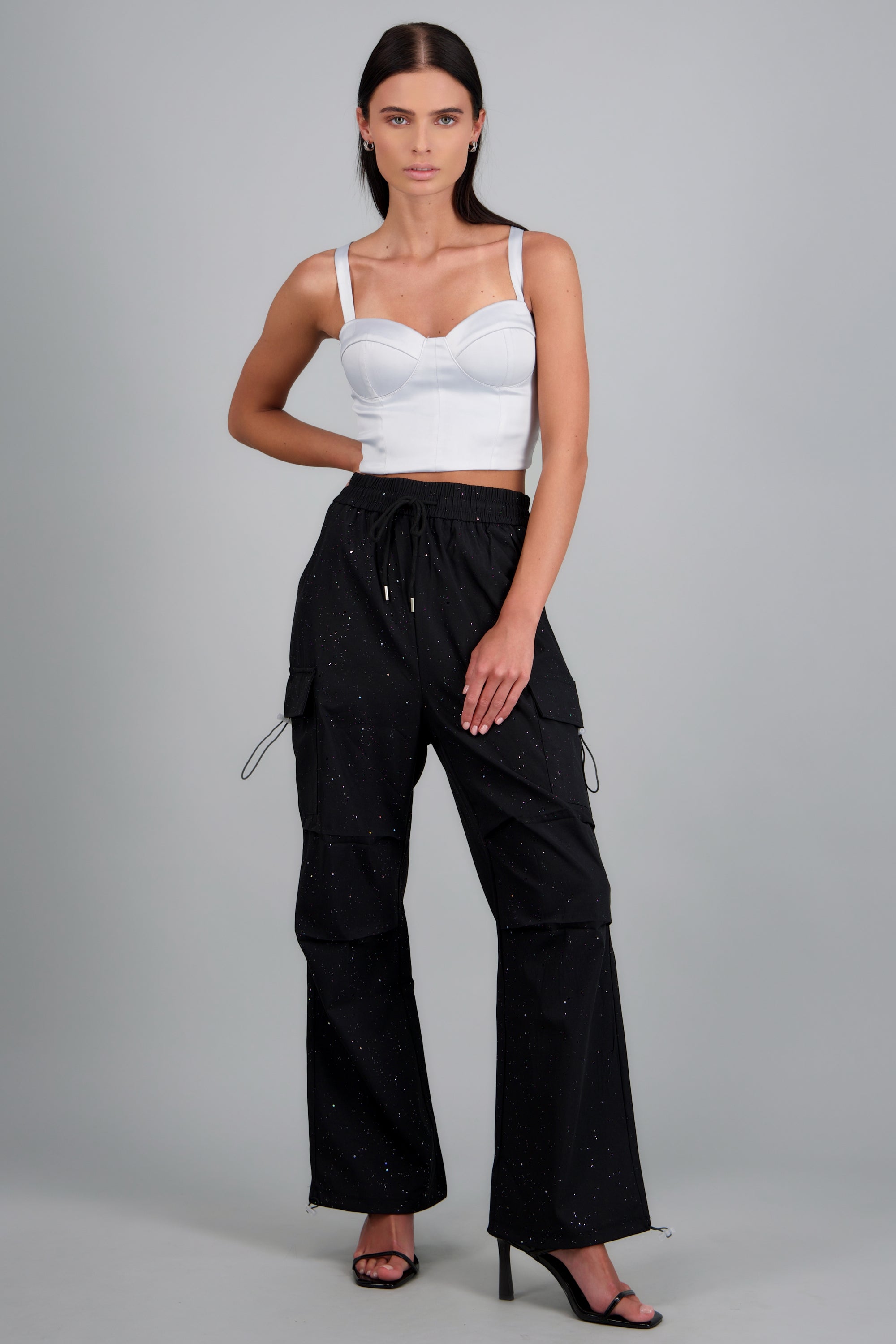 Pantalón cargo de brillos con jareta NEGRO