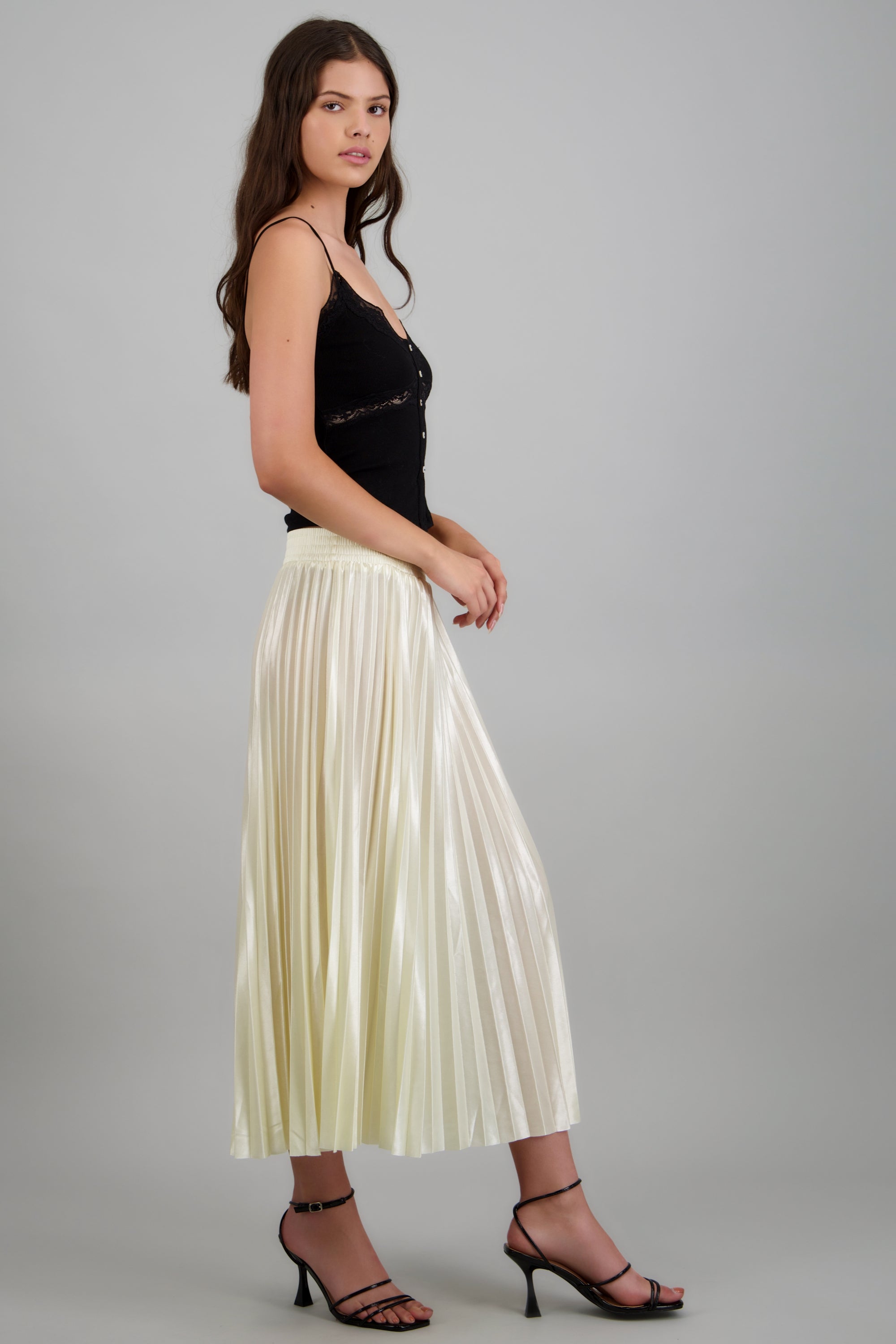 Falda midi plisada satinada BLANCO