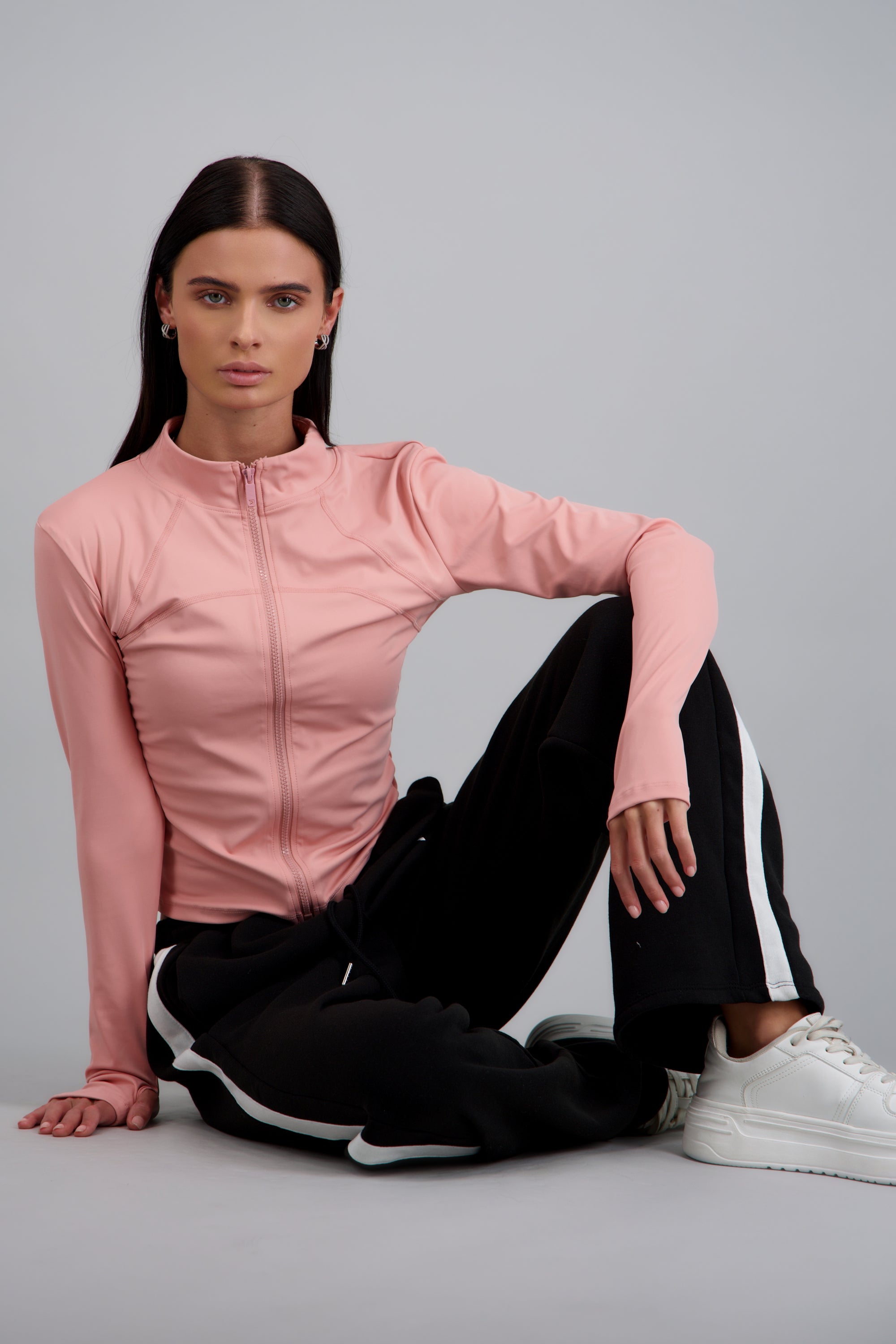 Chamarra que define cuerpo sport ROSA