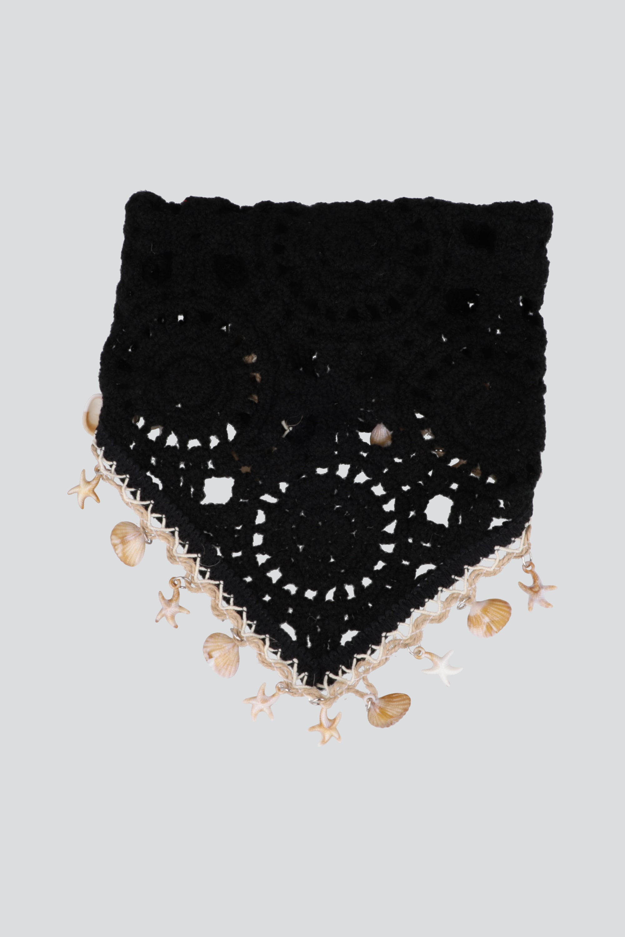 Pañuelo crochet con aplicaciones NEGRO