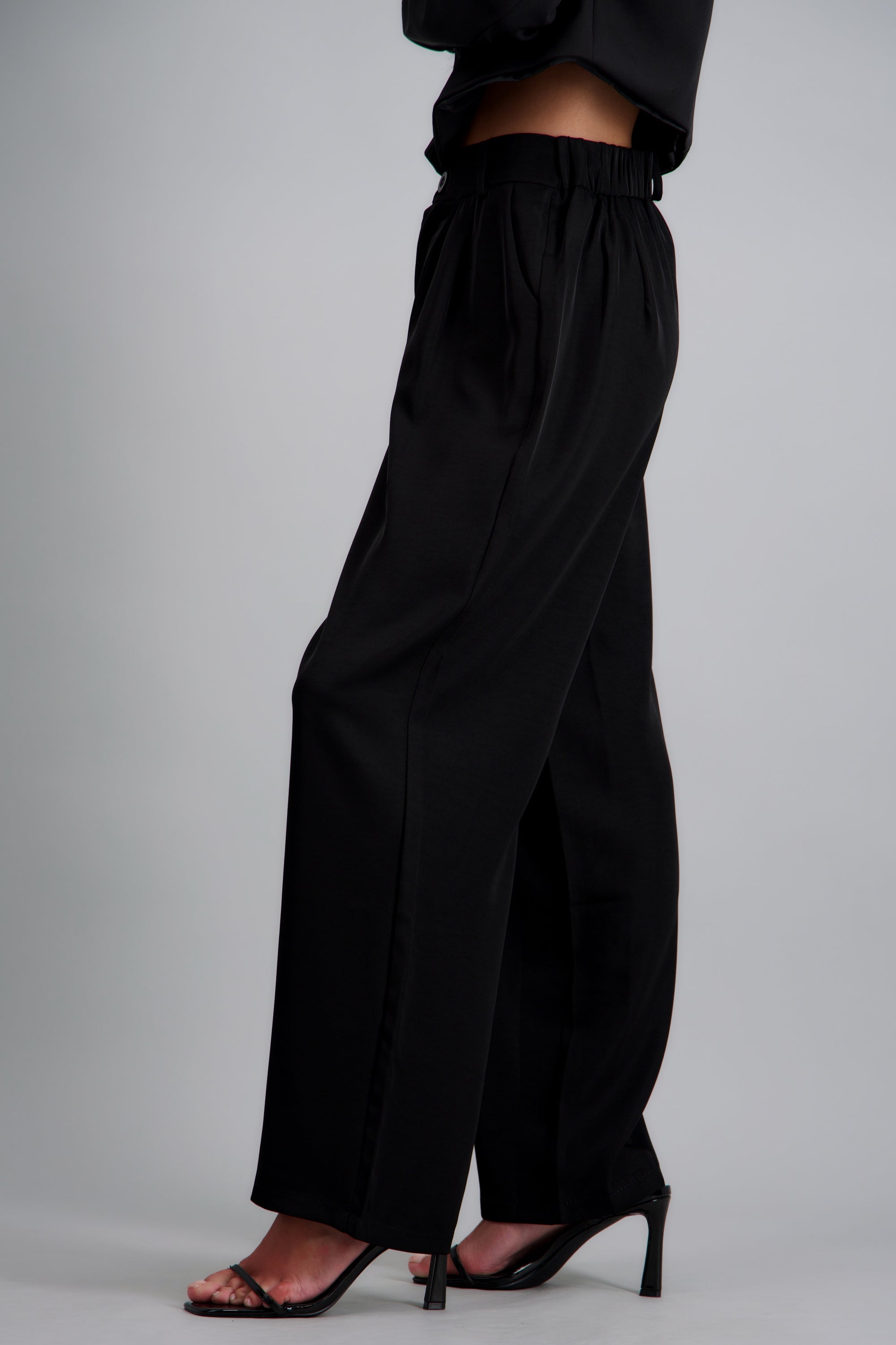 Pantalón wide leg de vestir NEGRO
