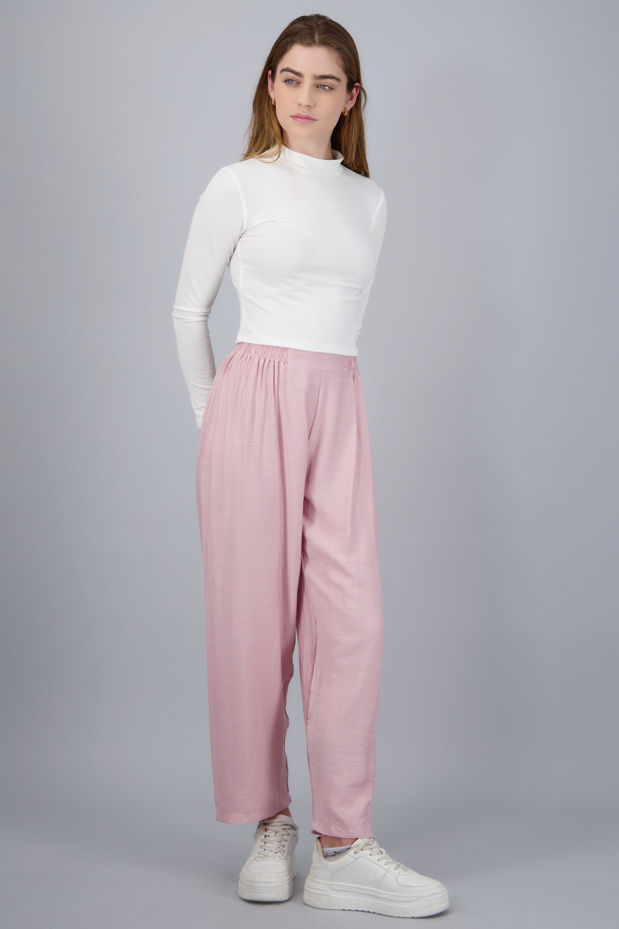 Pantalón recto básico ROSA