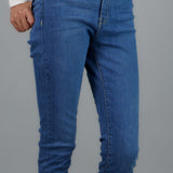 MEDIUM WASH