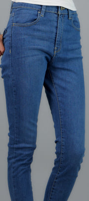 MEDIUM WASH