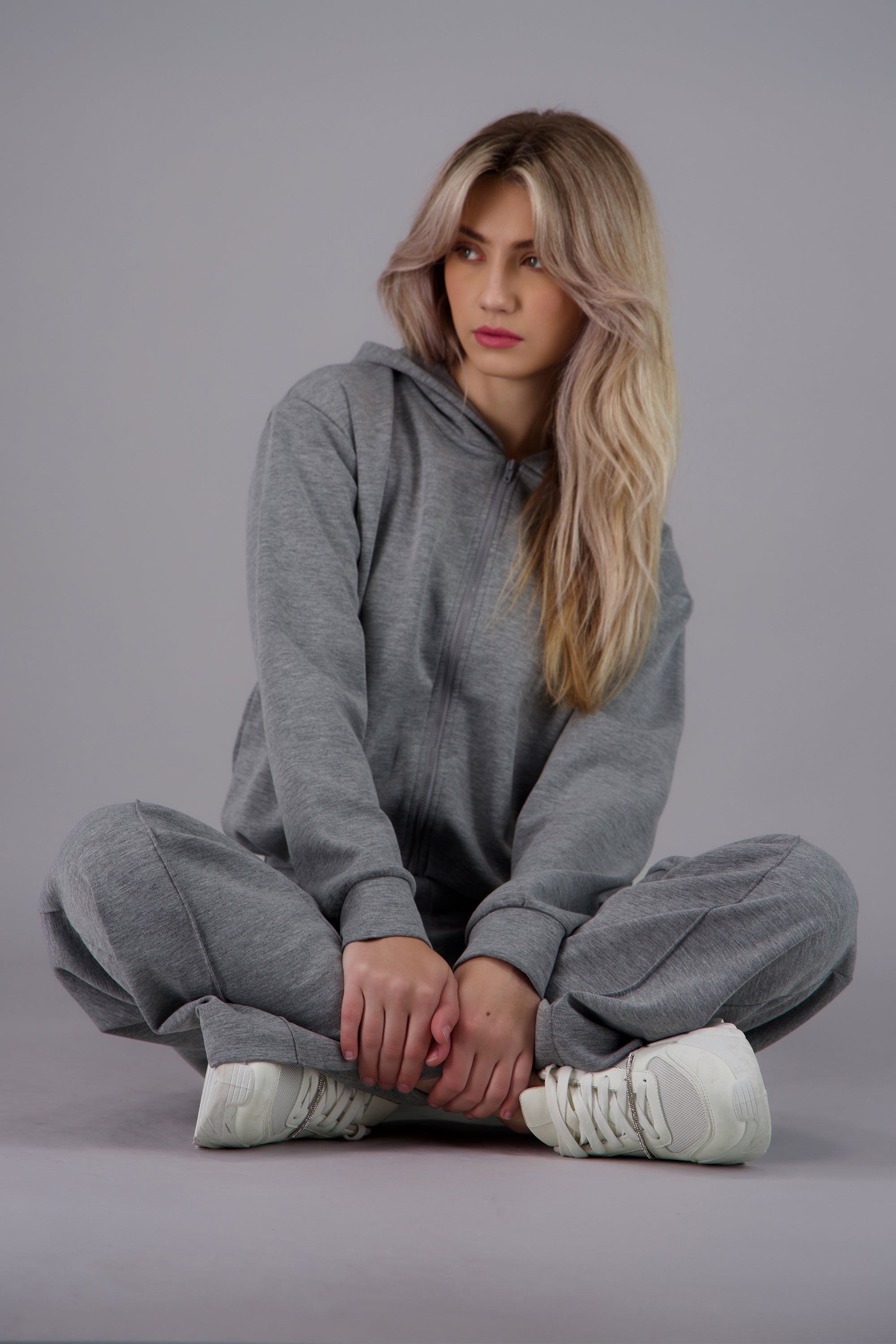 Sudadera con gorro y cierre GRIS JASPE