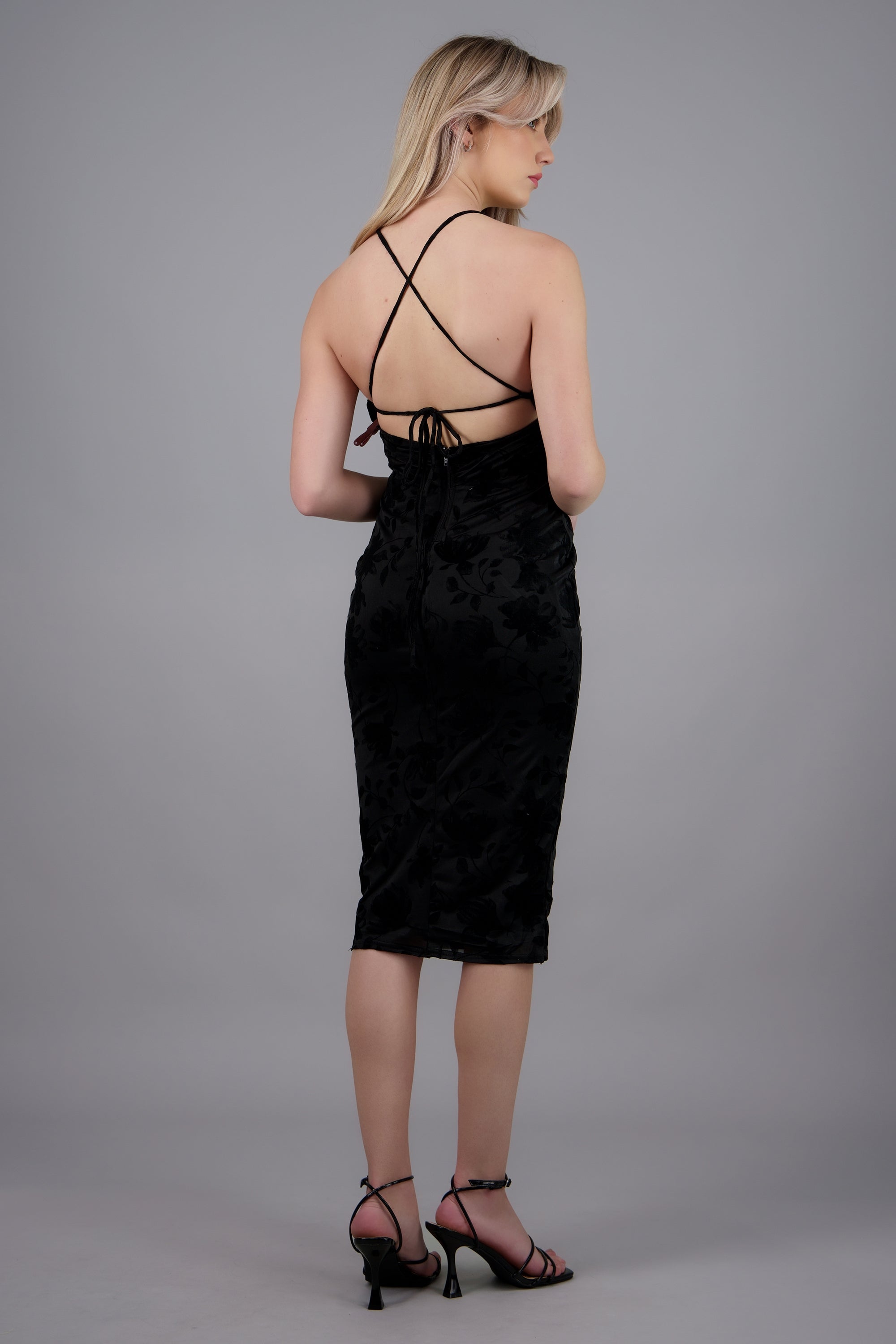 Vestido midi flock detalle escote NEGRO