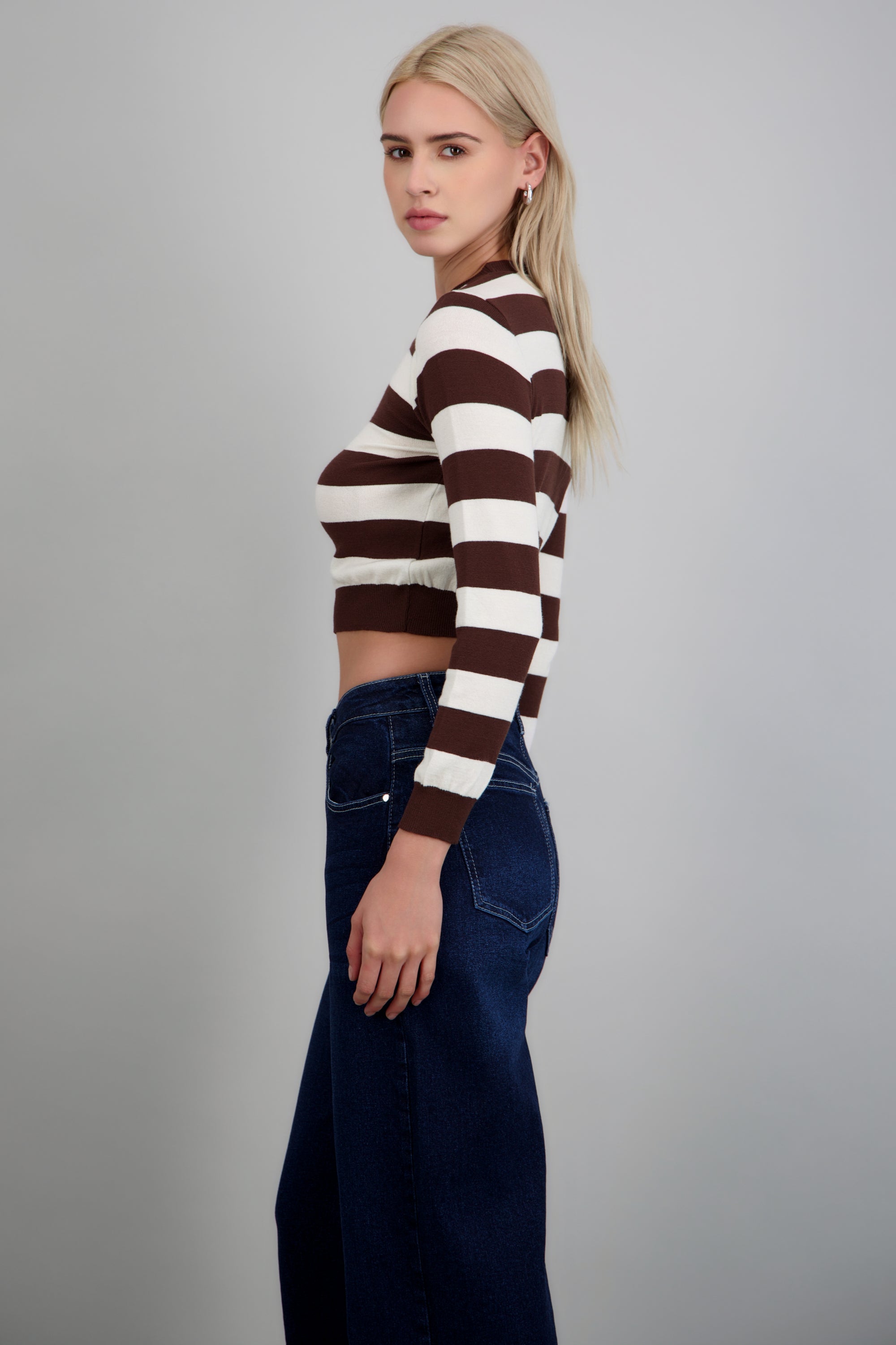 Sueter basico lineas CHOCOLATE