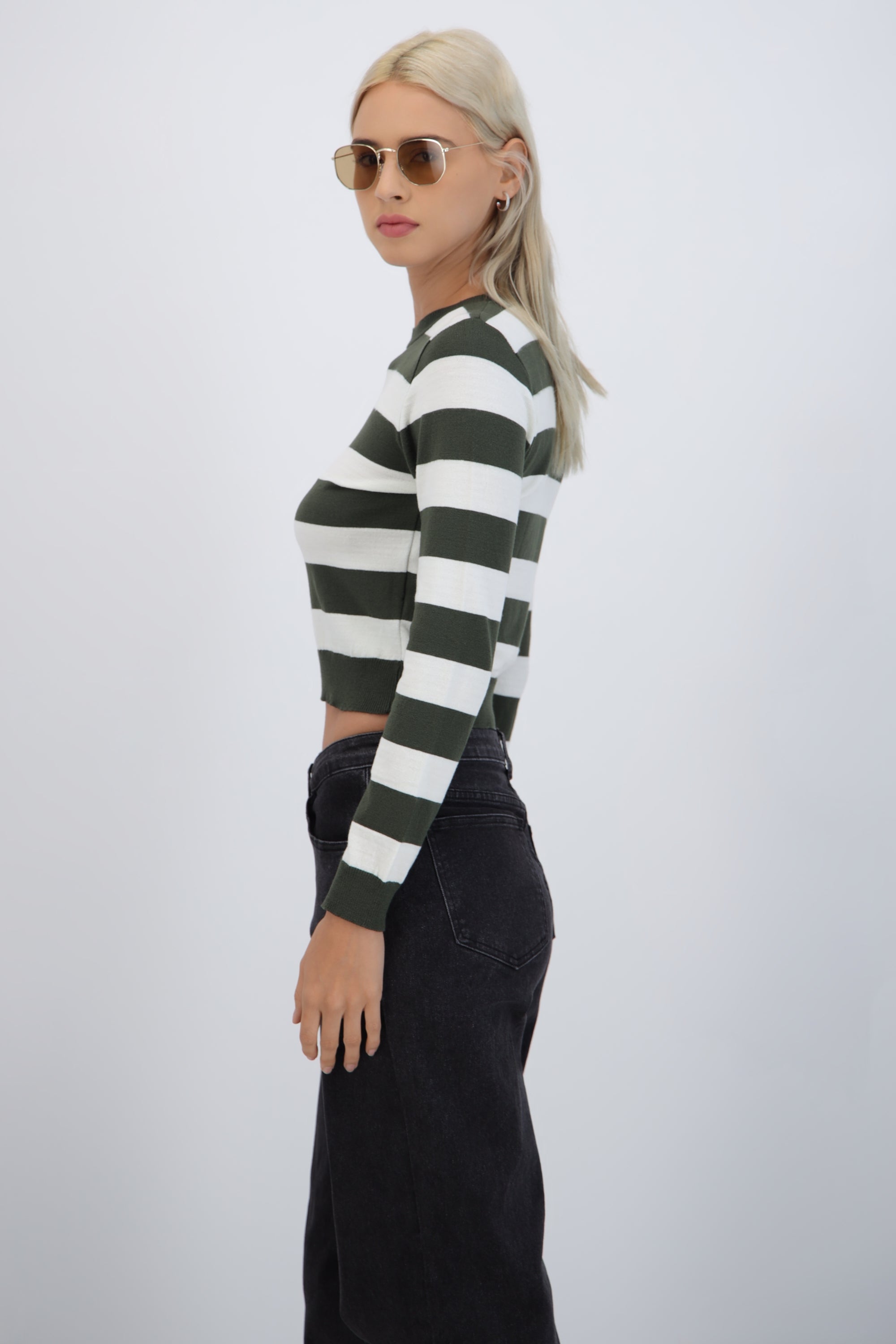 Sueter basico lineas