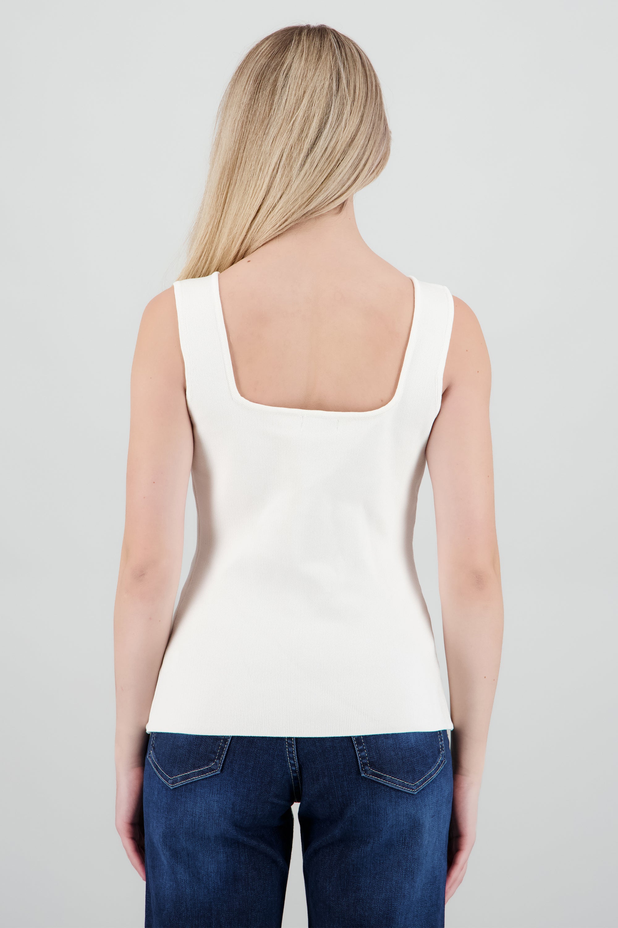 top tejido detalle botones BLANCO