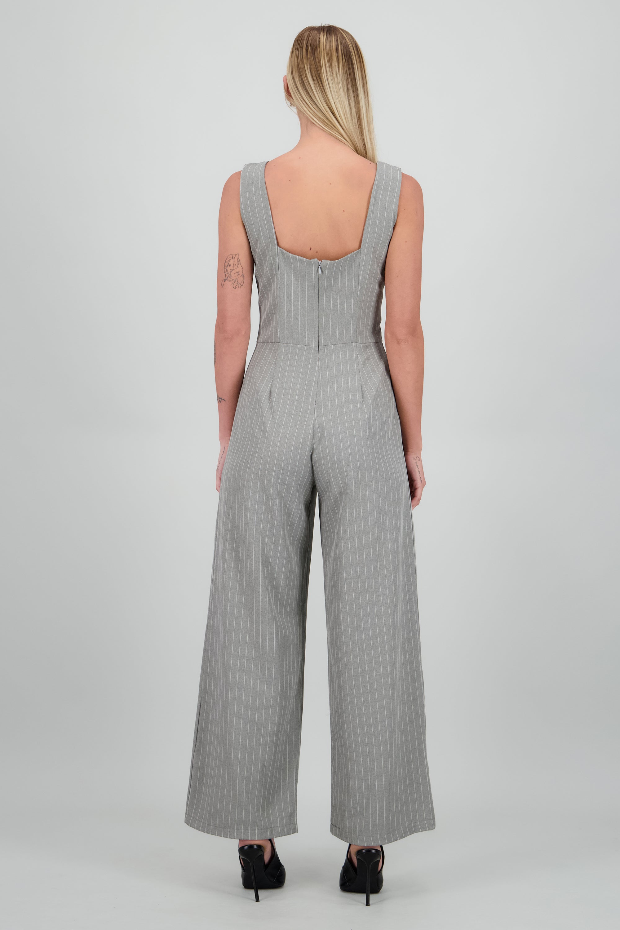 Jumpsuit rayas detalle escote GRIS COMBO