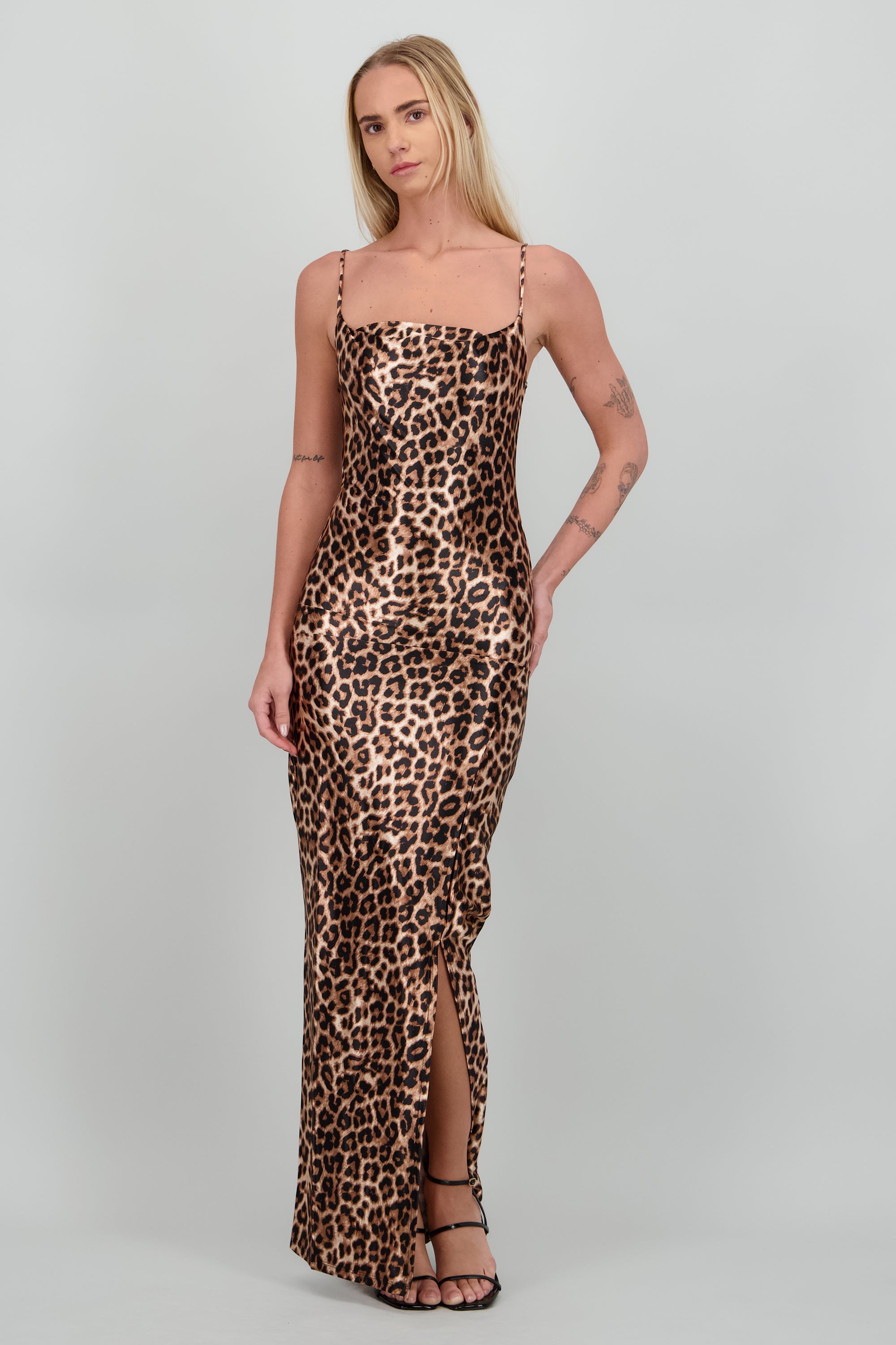 Vestido maxi animal print CAFE COMBO