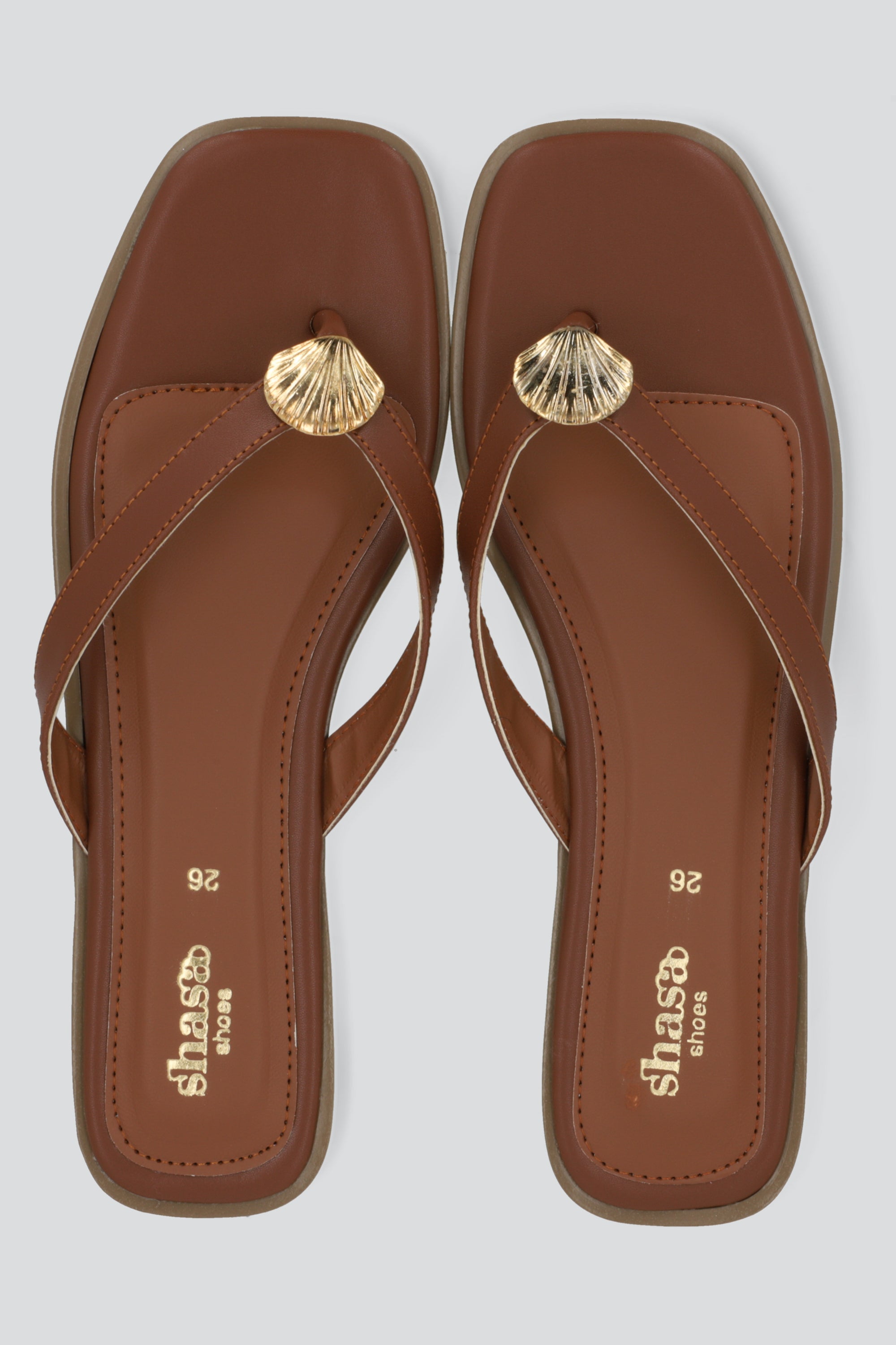 SANDALIA PATA DE GALLO CONCHA TAN