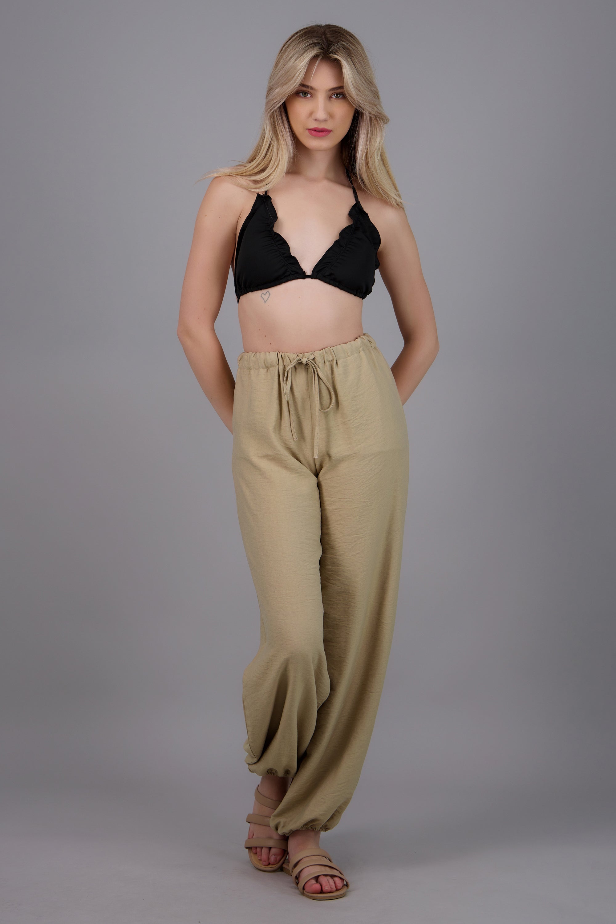 Pantalon resorte talon BEIGE