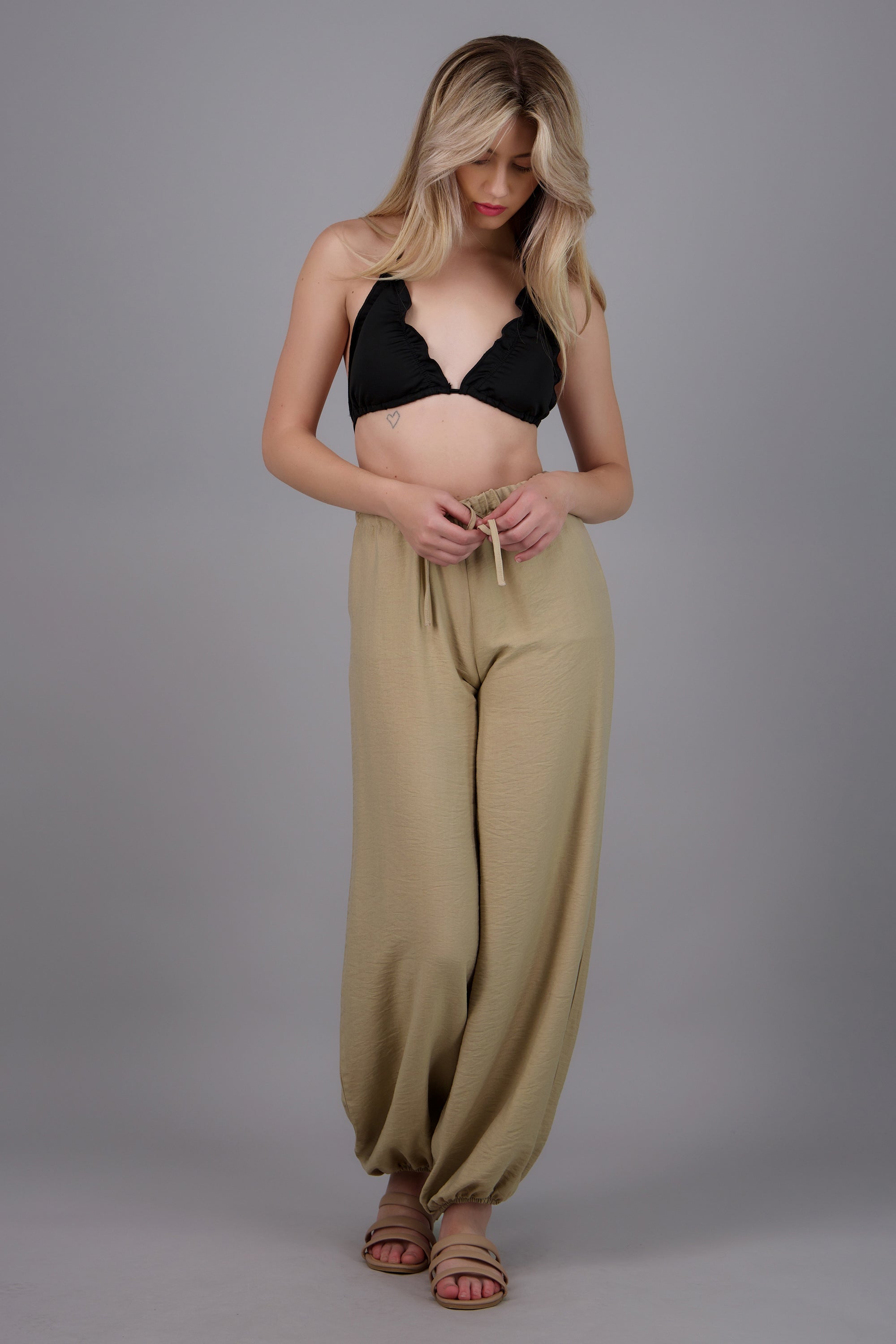 Pantalon resorte talon BEIGE