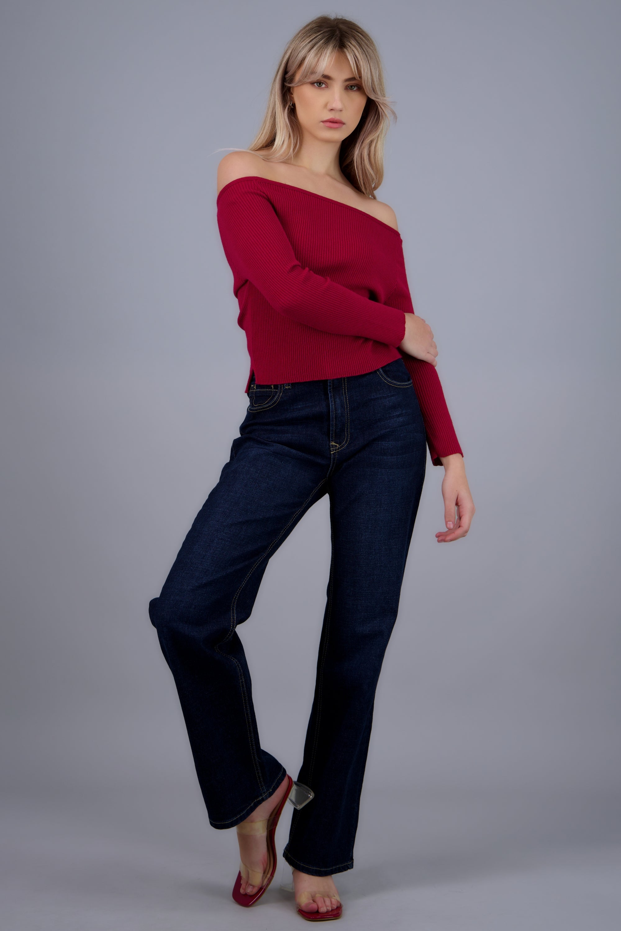 Top off shoulder detalle abertura ROJO