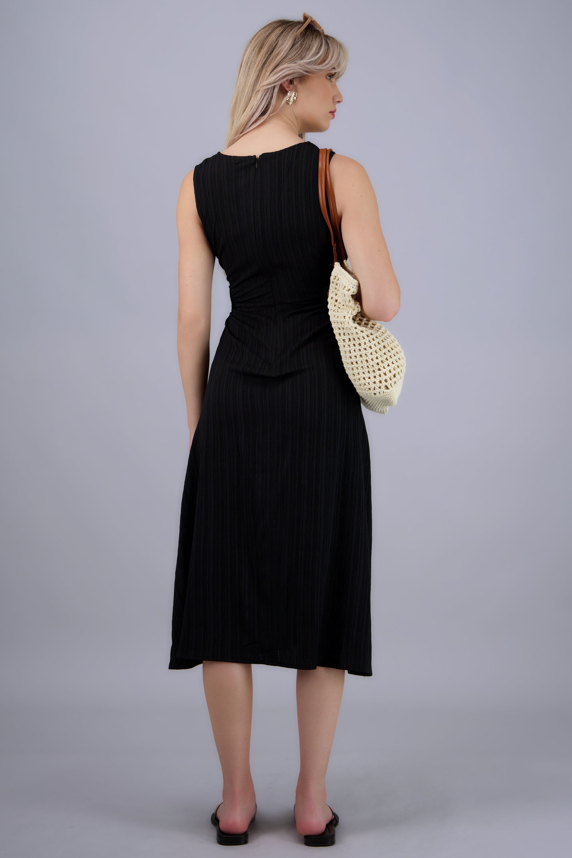 Vestido detalle aro escote v NEGRO