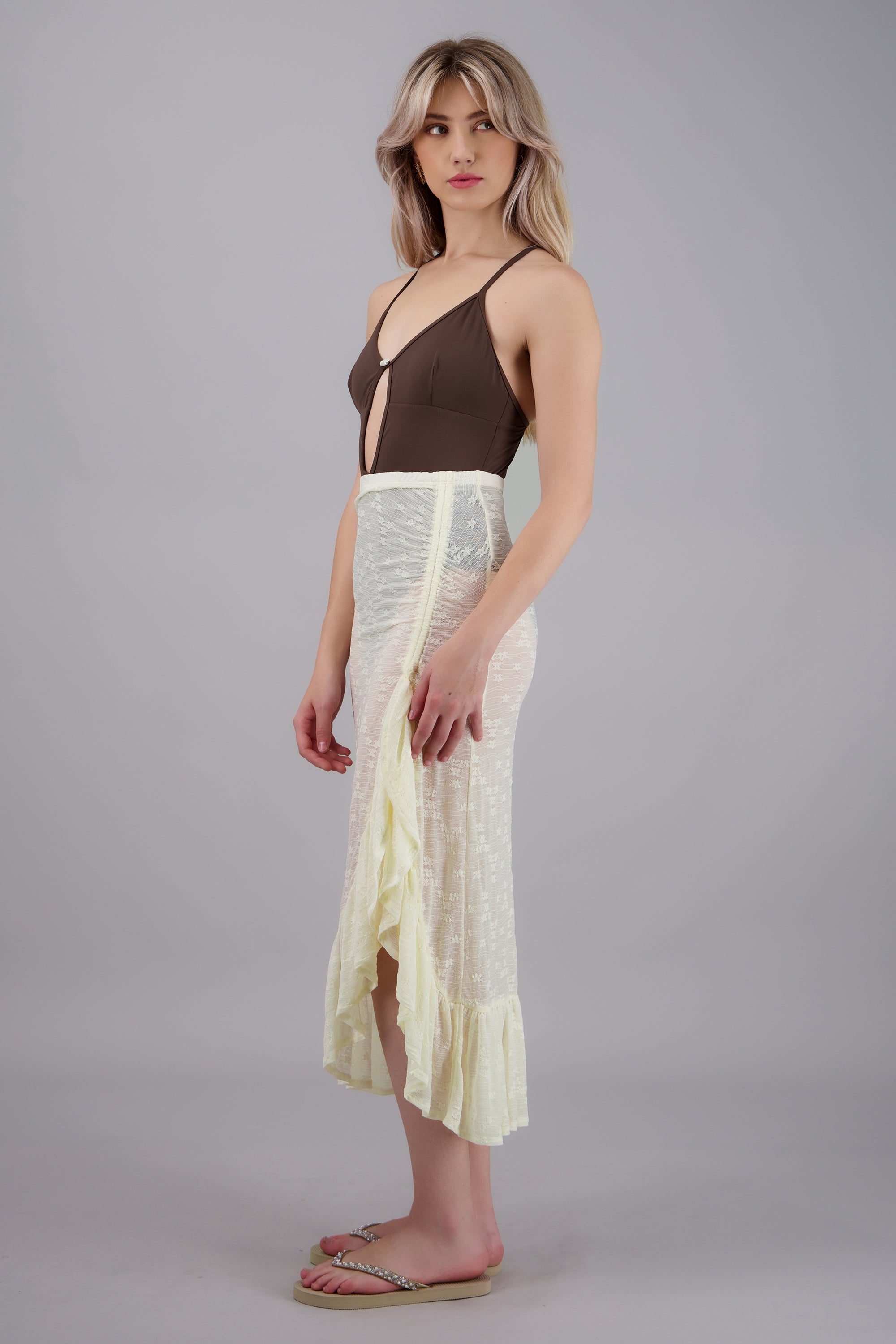 Salida falda jareta olanes CREMA