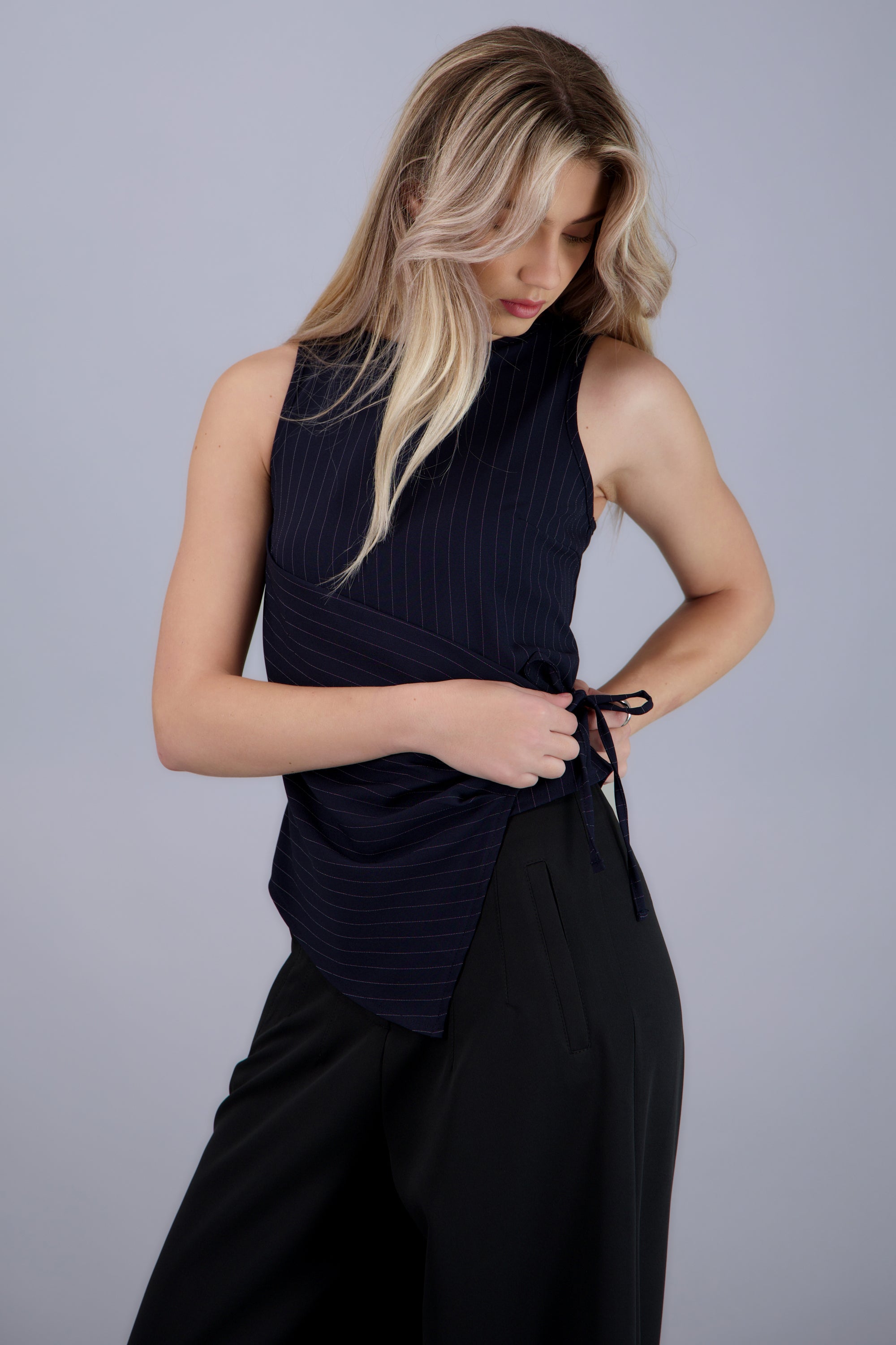 Top de rayas sin mangas con cruce MARINO COMBO