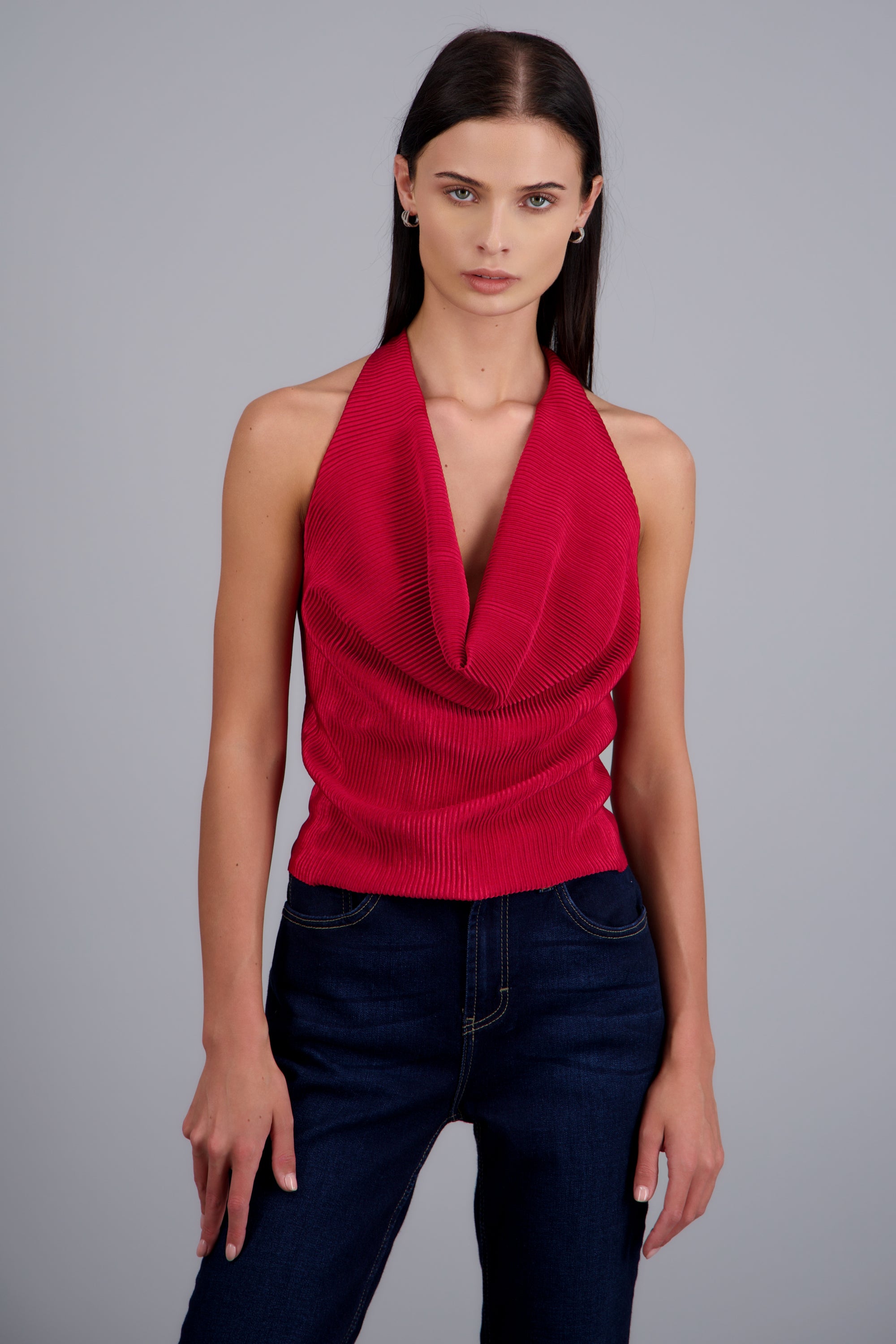 Blusa halter escote cascada detalle tela ROJO