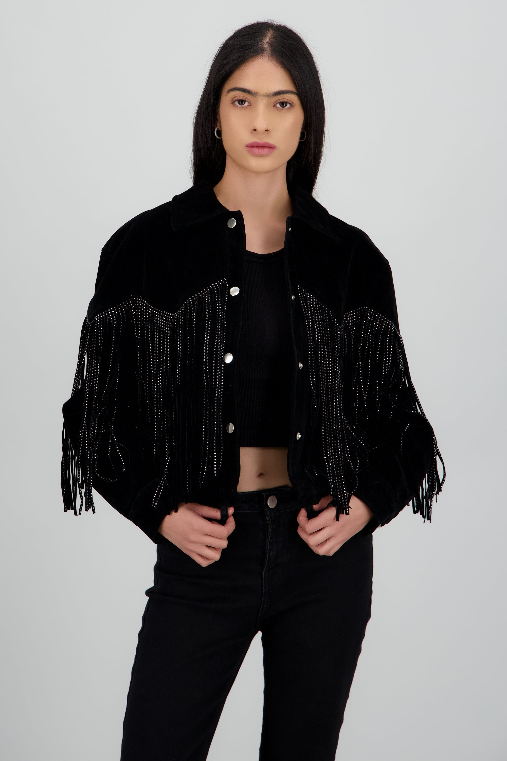 Chamarra de suede con fringe brillos NEGRO