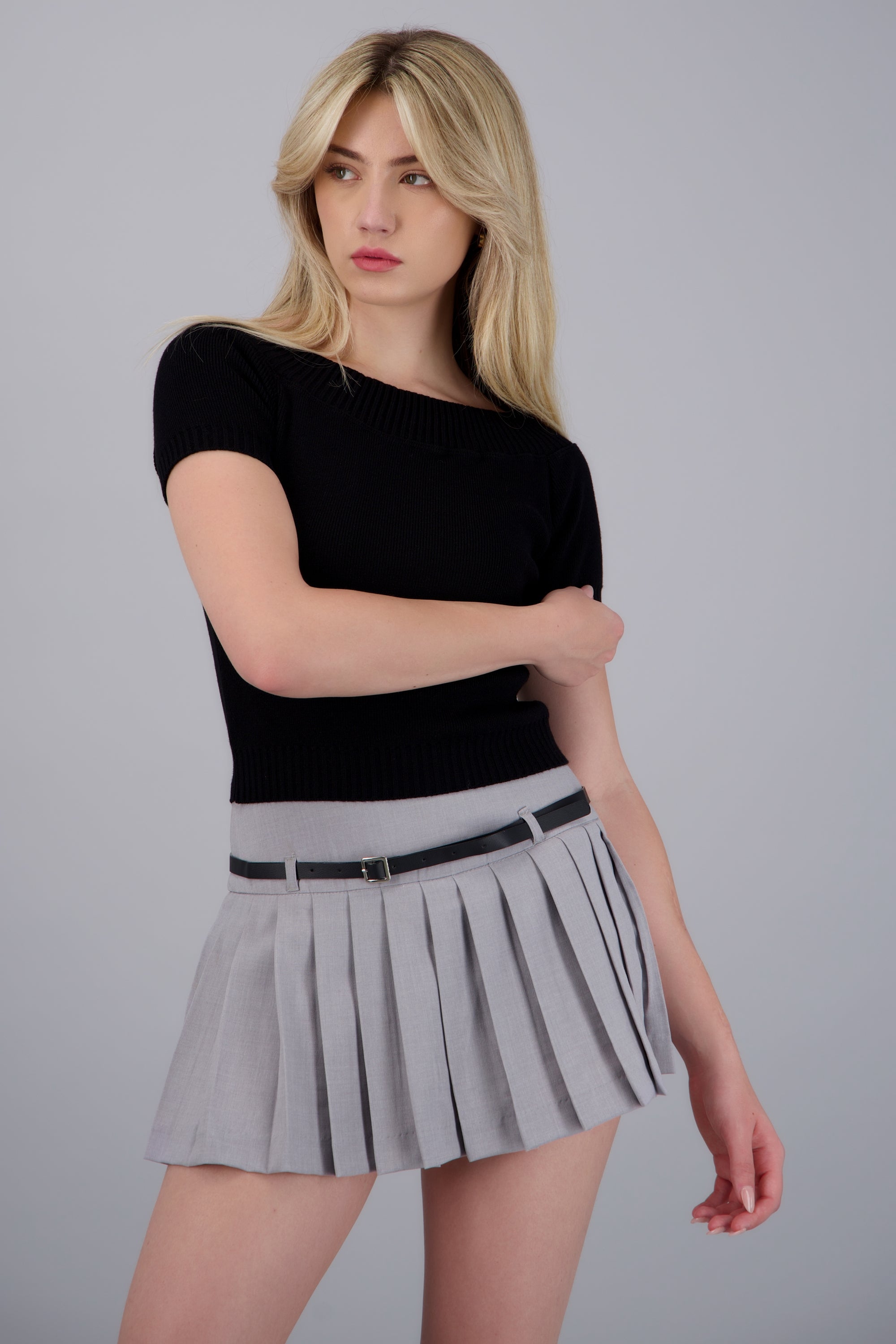 top canale bold NEGRO