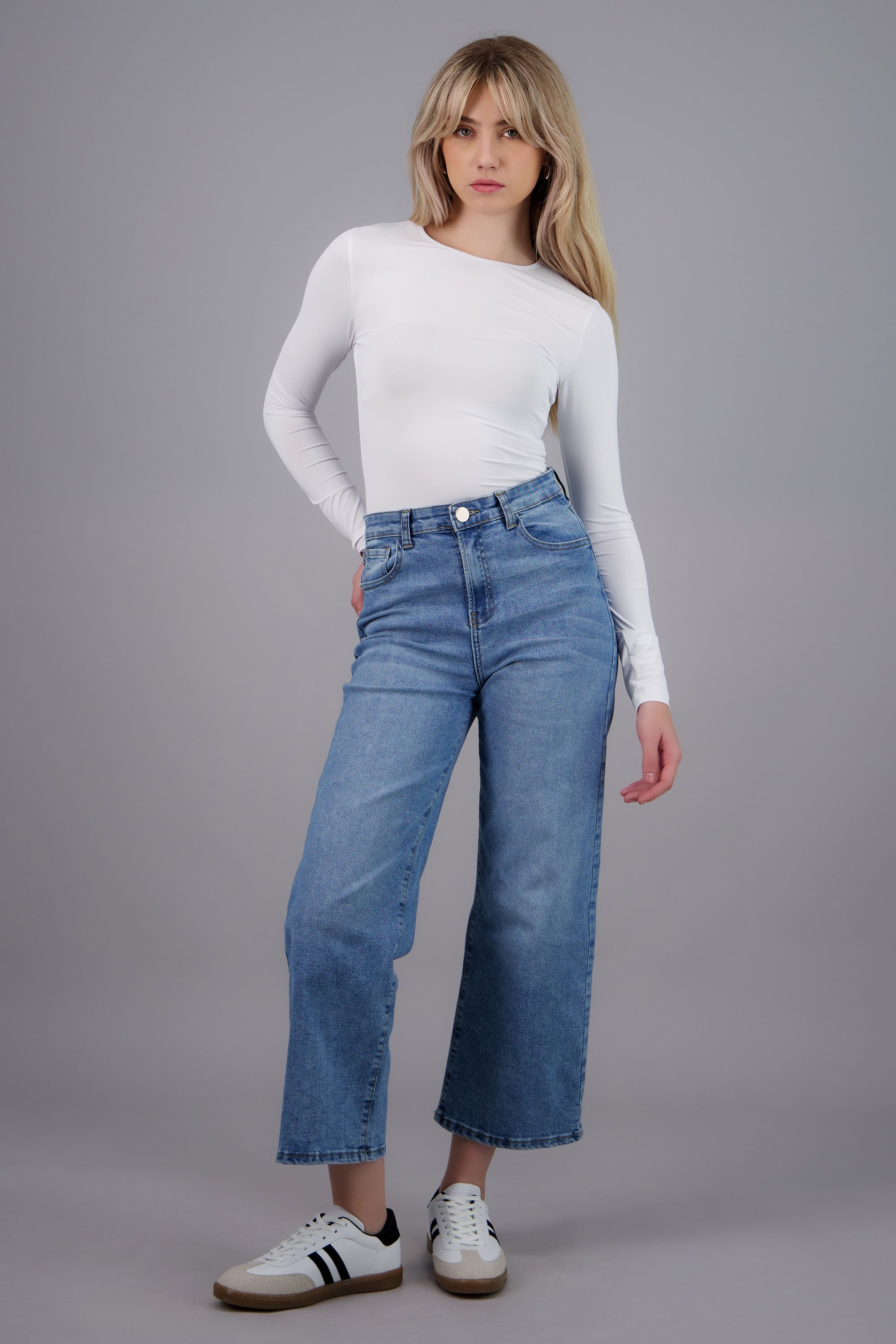 Jeans culotte amplio LIGHT WASH