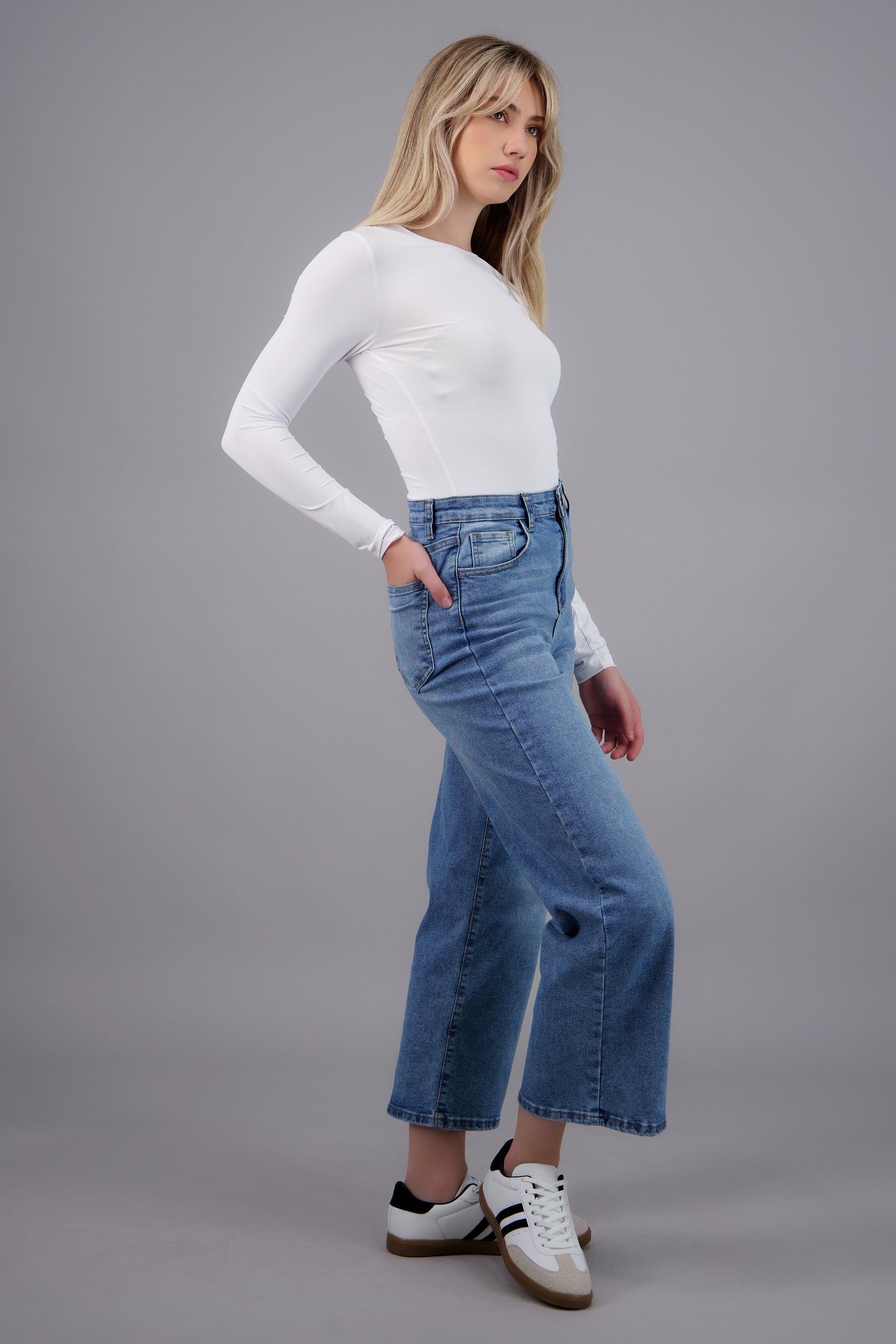 Jeans culotte amplio LIGHT WASH
