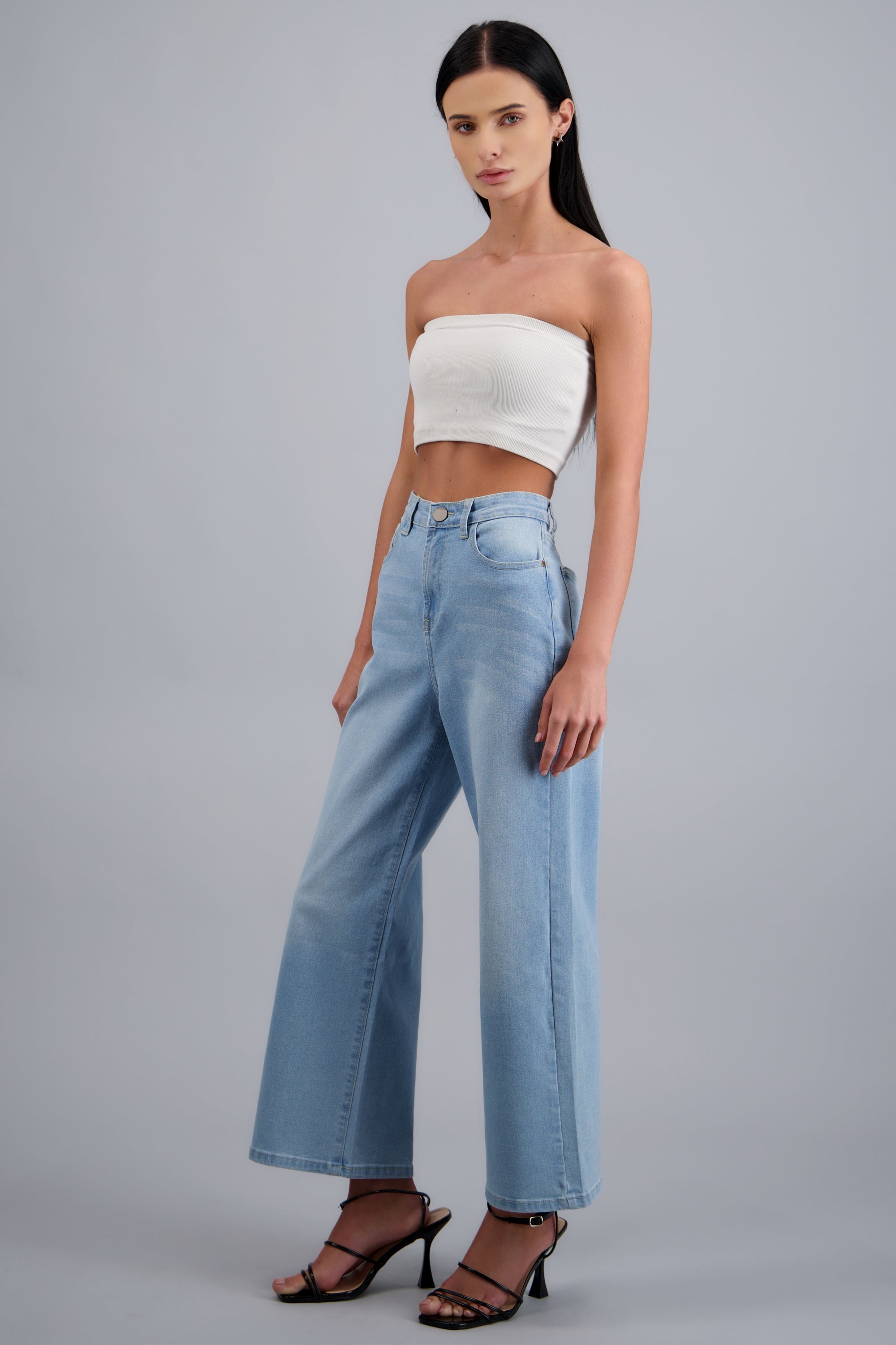 Jeans cropped amplio BLEACHED