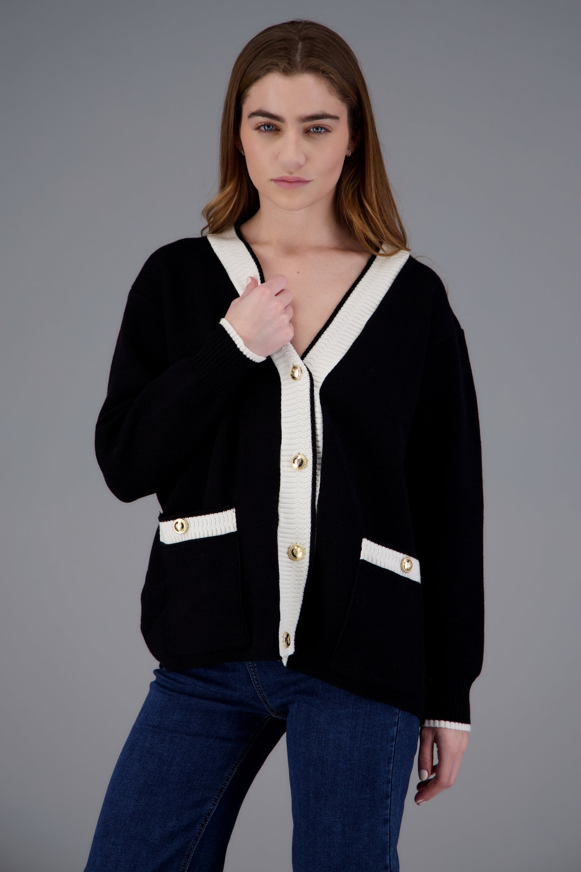 cardigan contraste detalle botones NEGRO COMBO