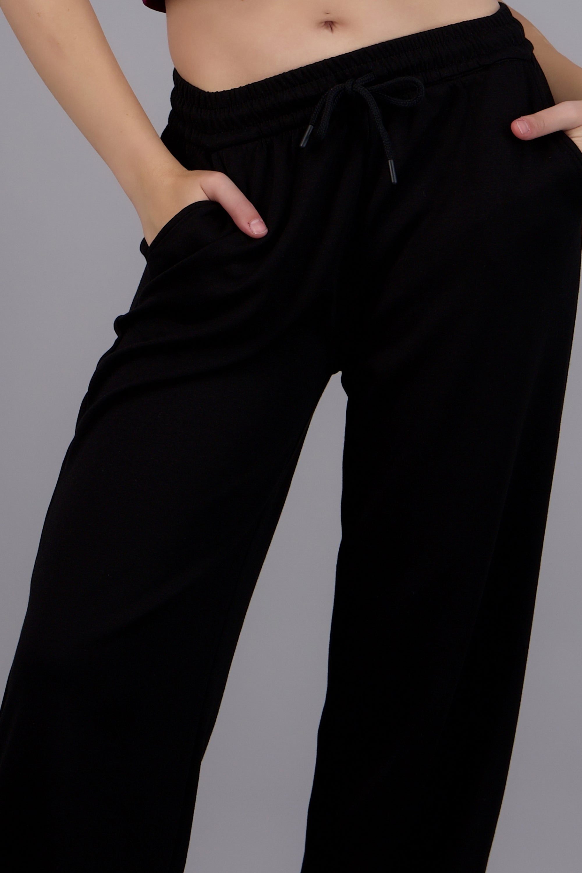 Pants lisos con bolsas NEGRO