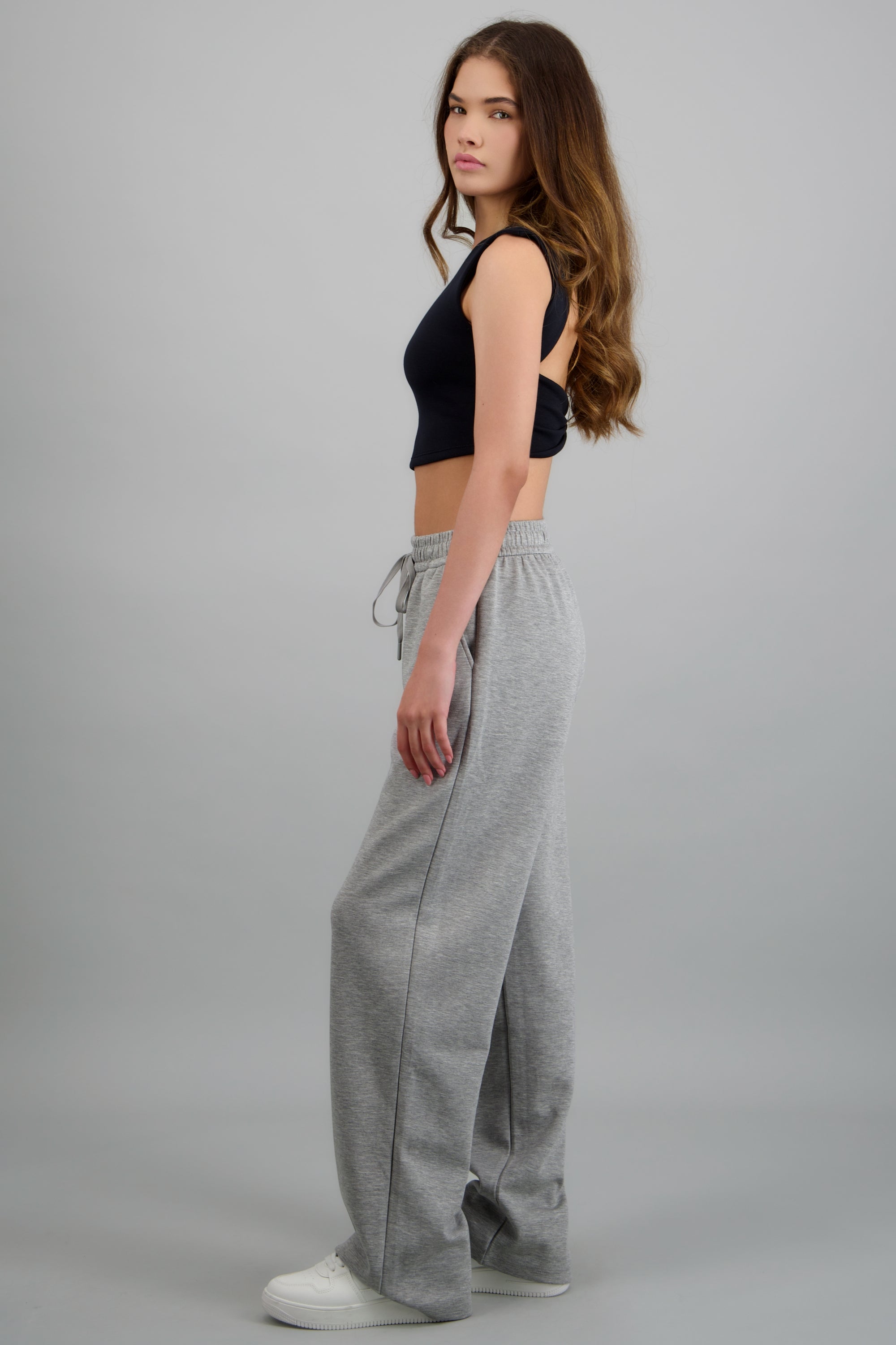 HEATHER GRAY