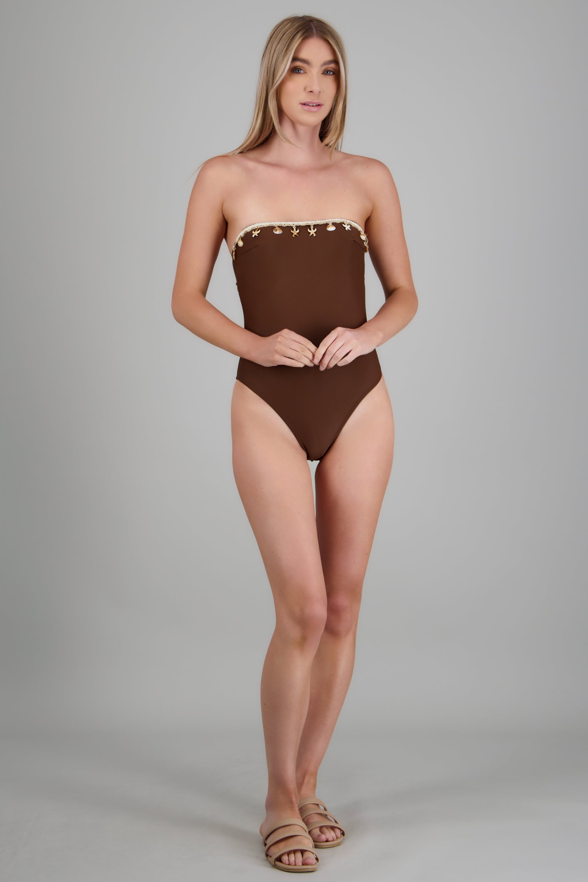 Traje de baño conchitas CHOCOLATE