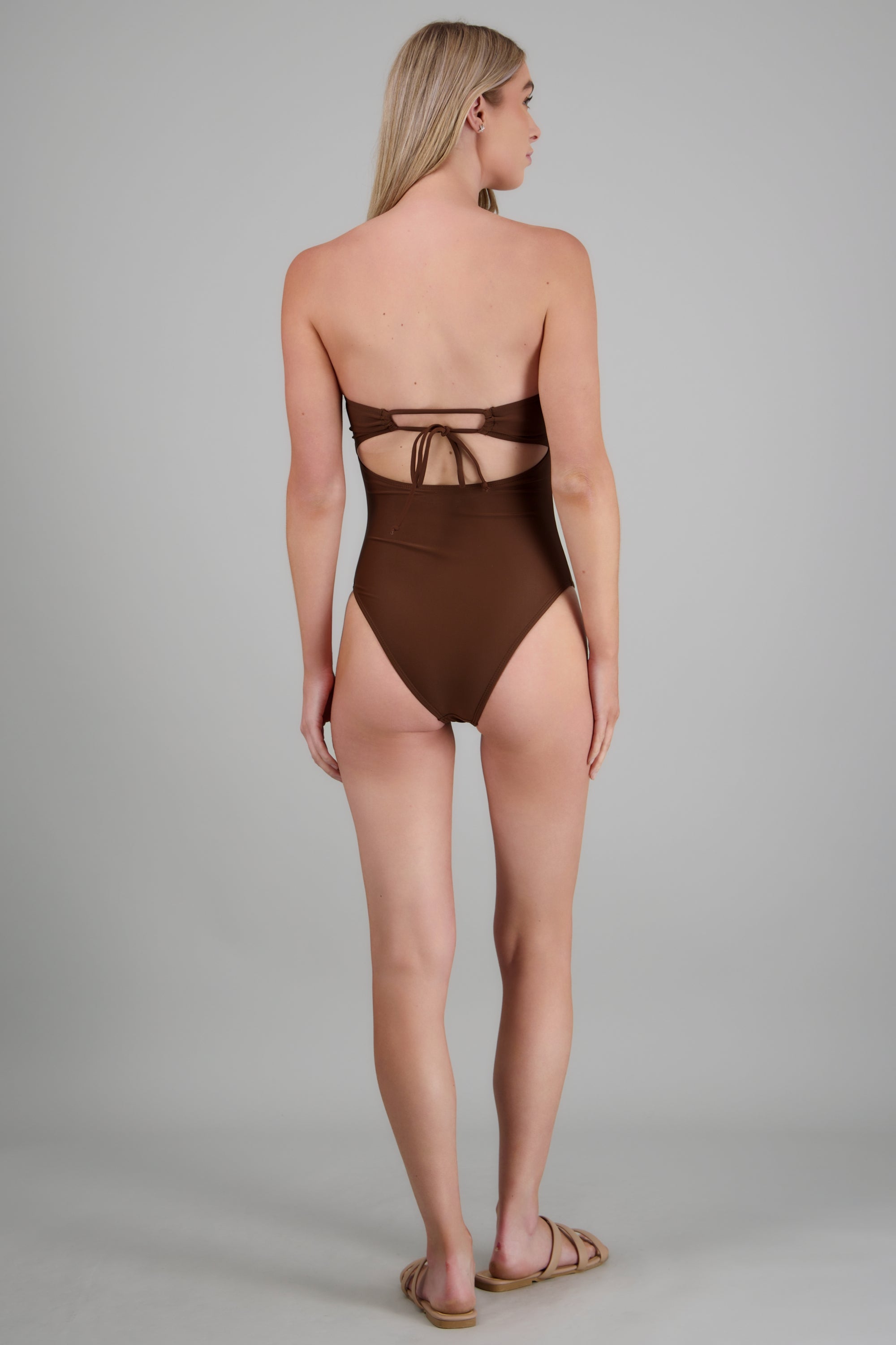 Traje de baño conchitas CHOCOLATE