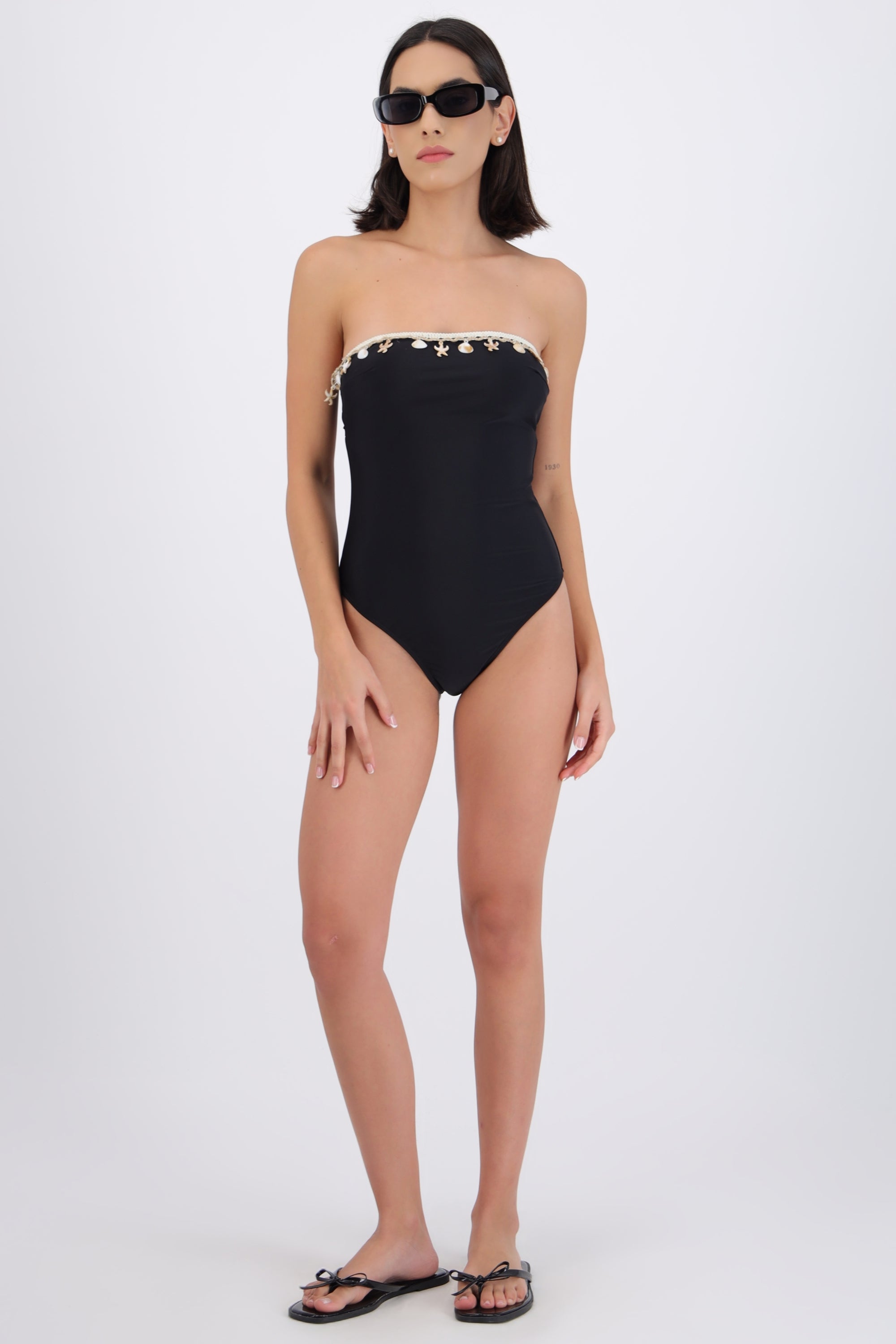 Traje de baño conchitas