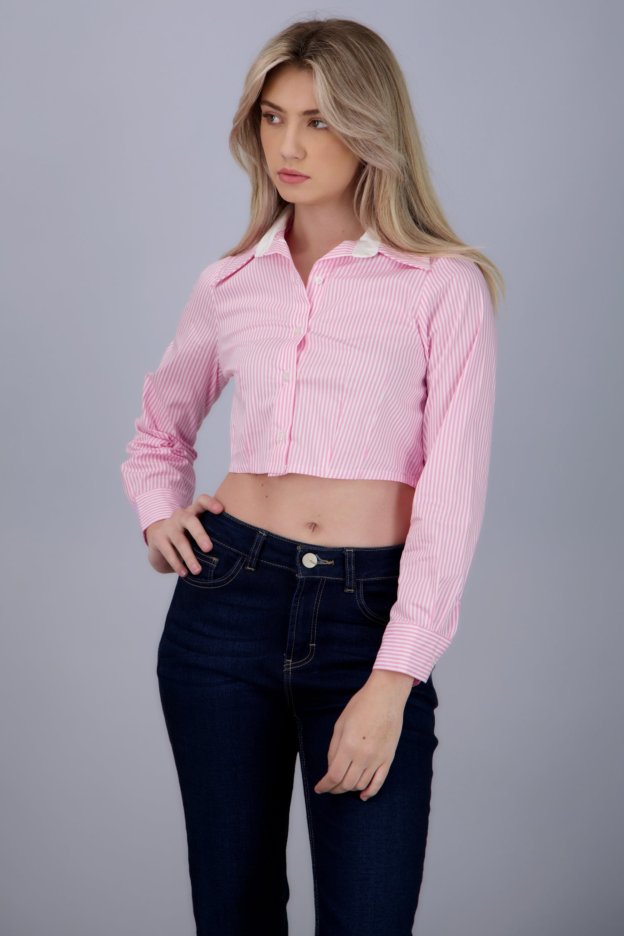 Camisa crop de rayas con pinzas ROSA COMBO