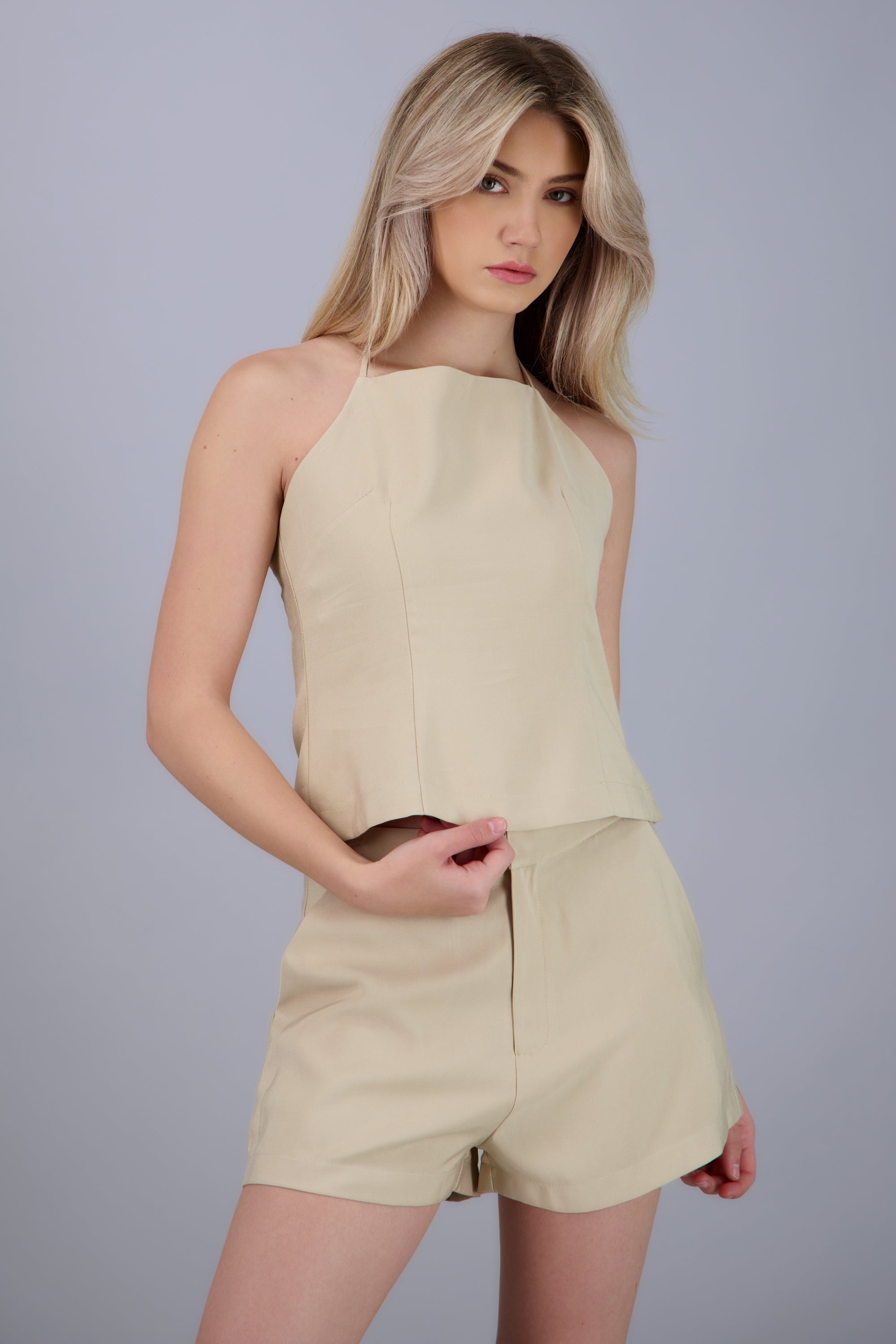 Blusa de suede halter BEIGE